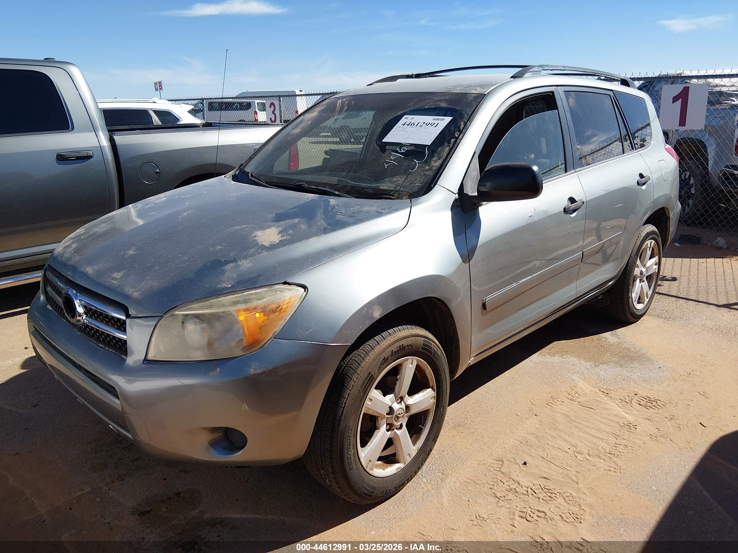 2007 Toyota Rav4   Green vin: JTMBD33V176043033