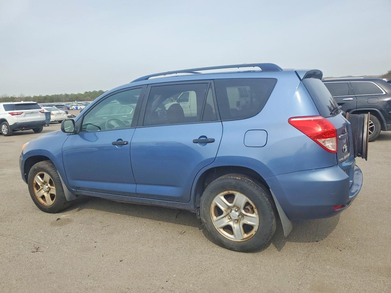 2007 Toyota Rav 4 Blue vin: JTMBD33V176043260