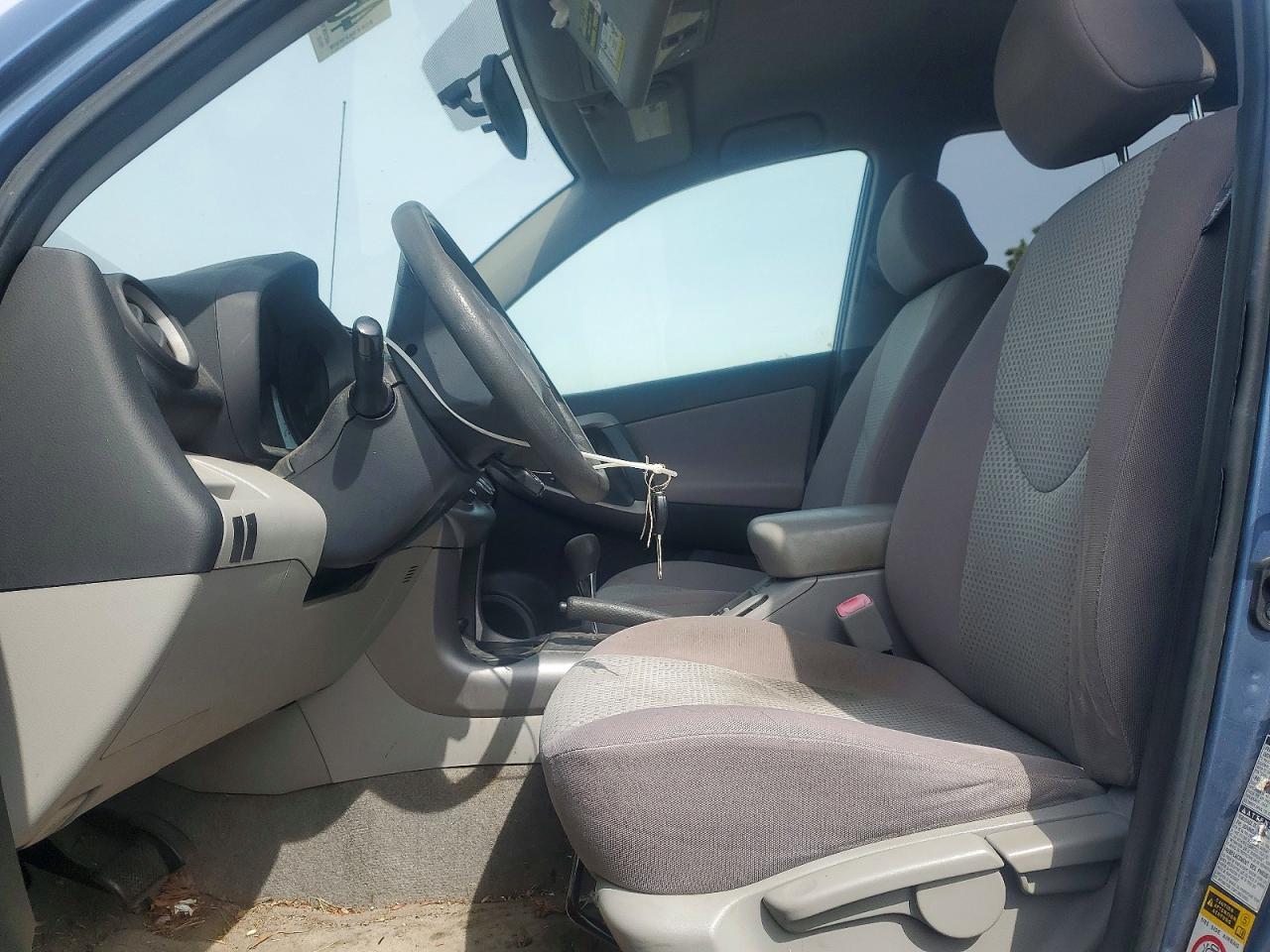 2007 Toyota Rav 4 Blue vin: JTMBD33V176043260