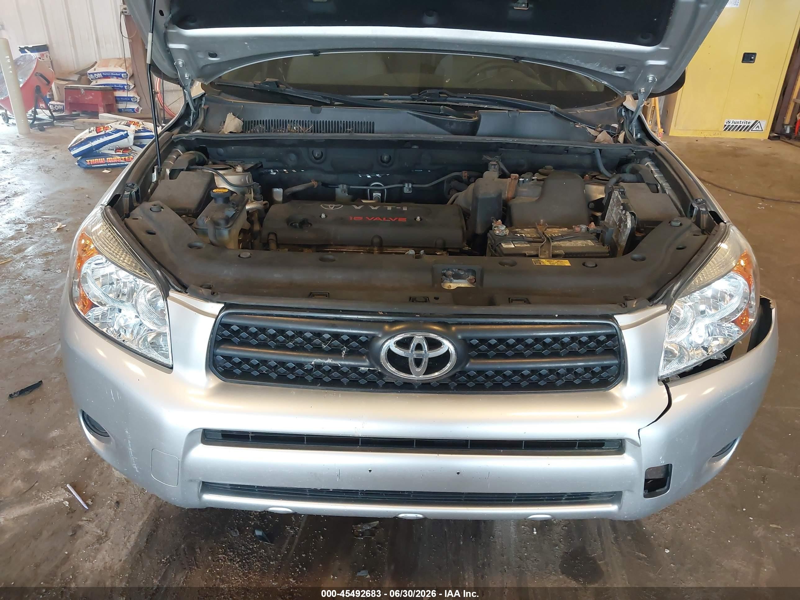 2007 Toyota Rav4   Silver vin: JTMBD33V176046837