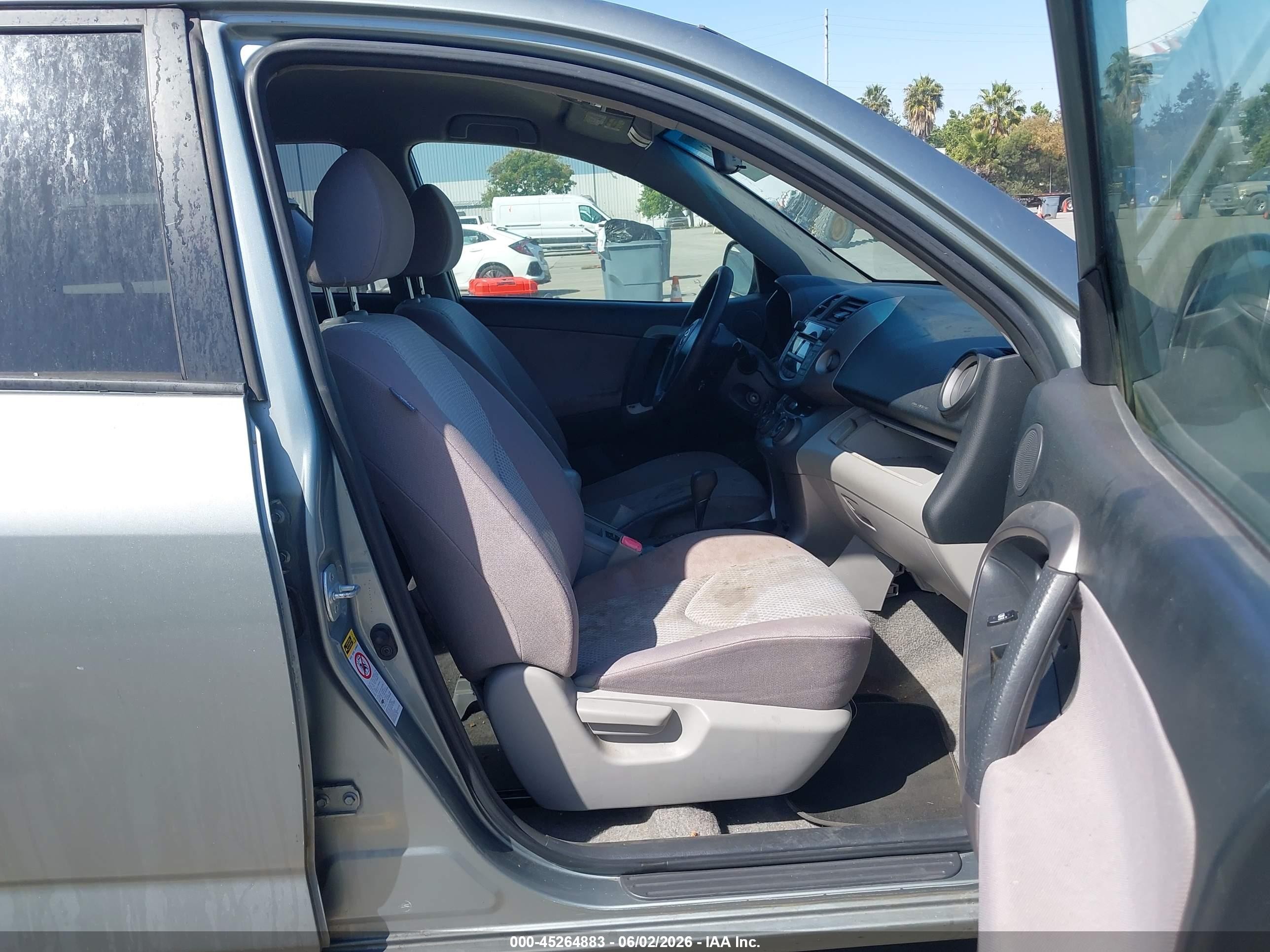 2007 Toyota Rav4   Gray vin: JTMBD33V176048314