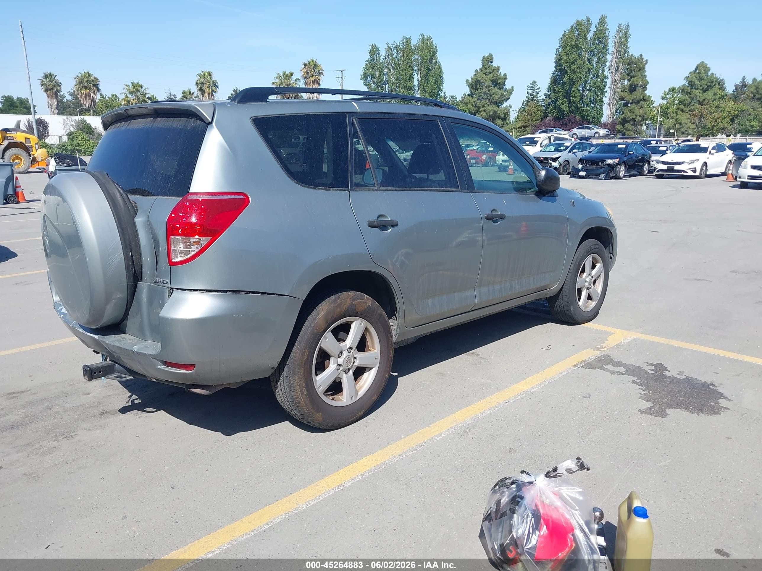2007 Toyota Rav4   Gray vin: JTMBD33V176048314