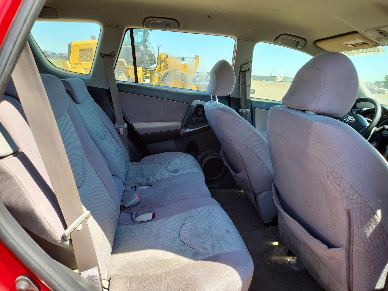 2006 Toyota Rav4 Base Красный vin: JTMBD33V266001842