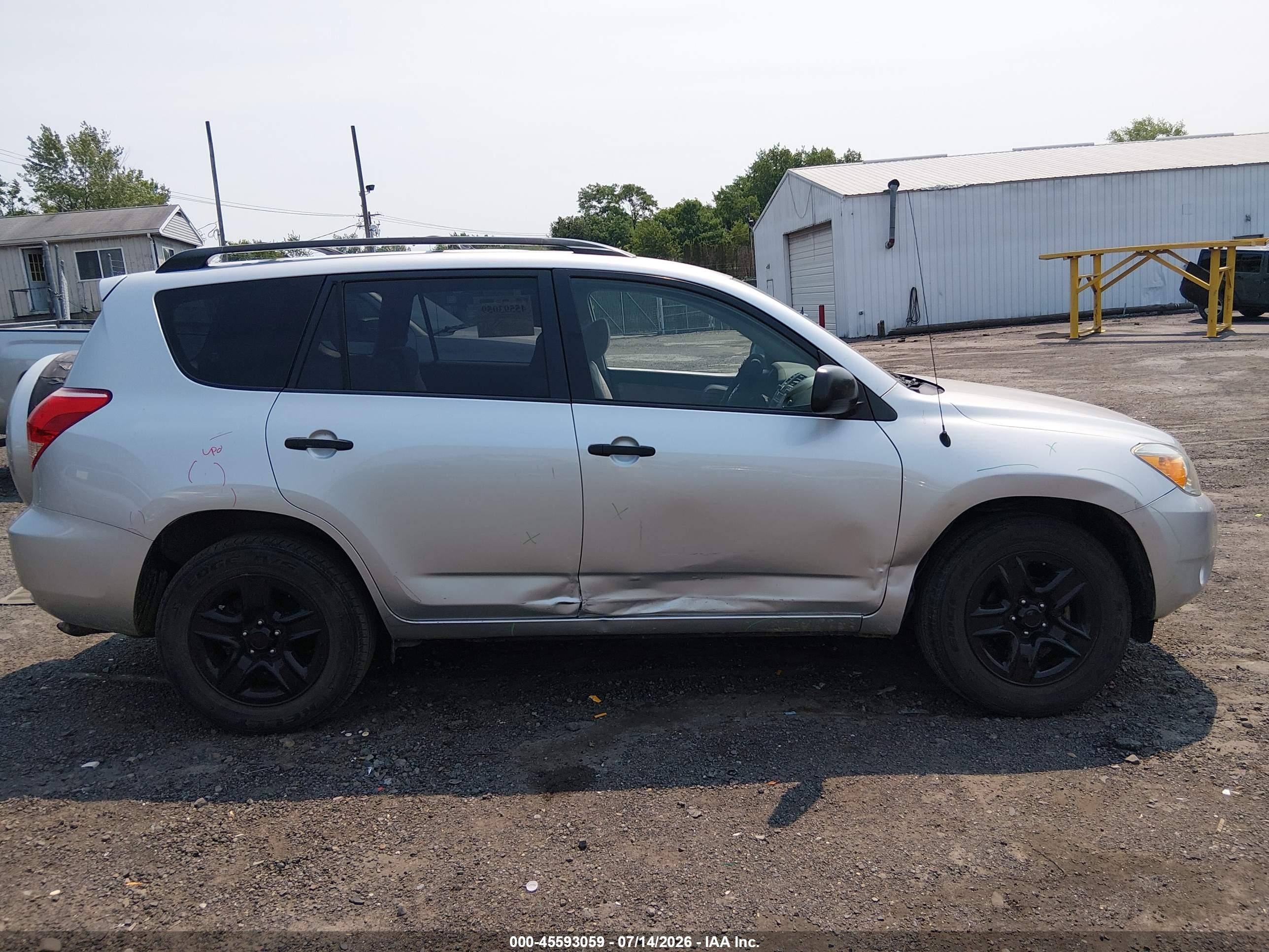 2006 Toyota Rav4   Silver vin: JTMBD33V266018379