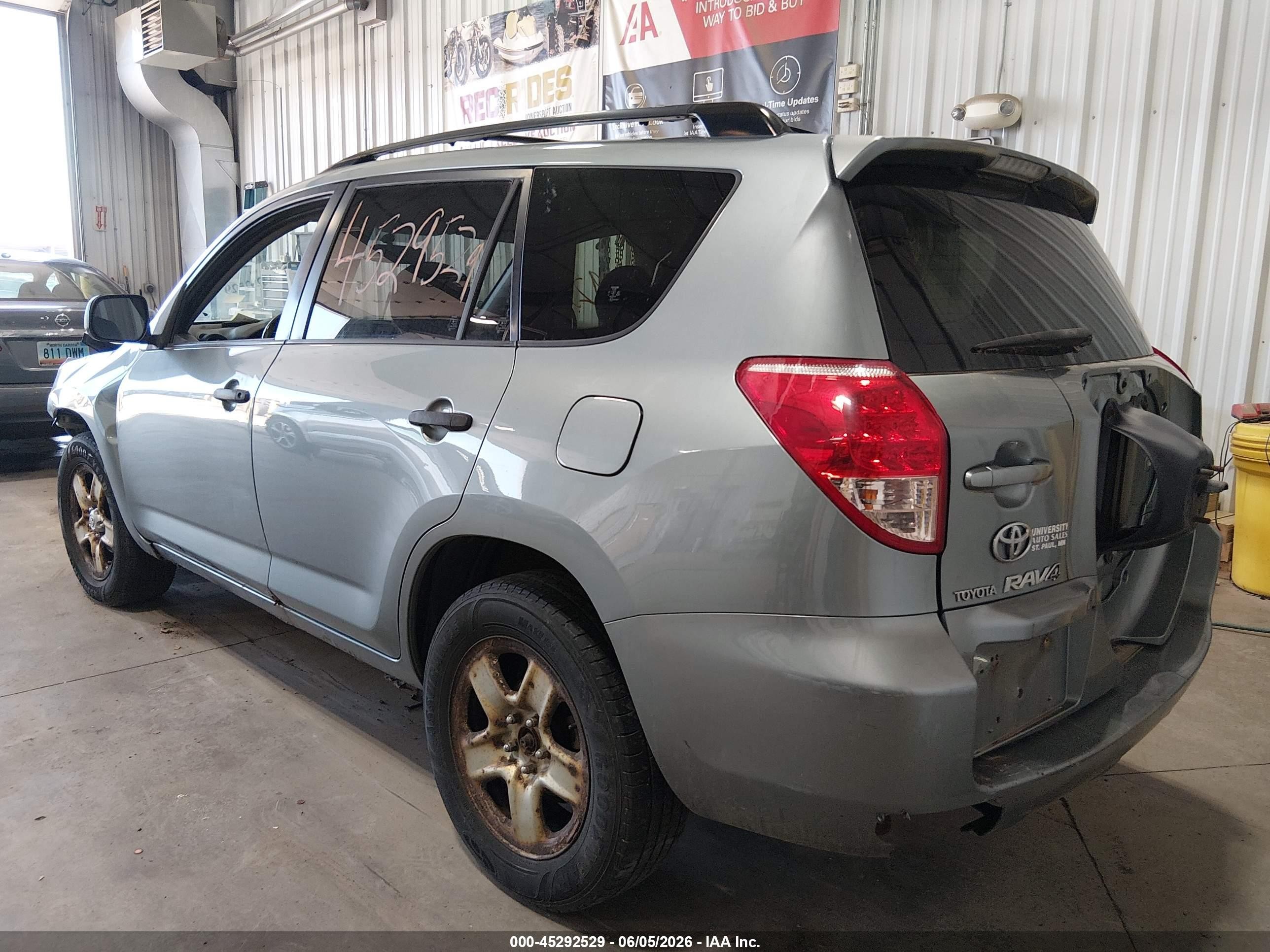 2007 Toyota Rav4   Green vin: JTMBD33V275084485
