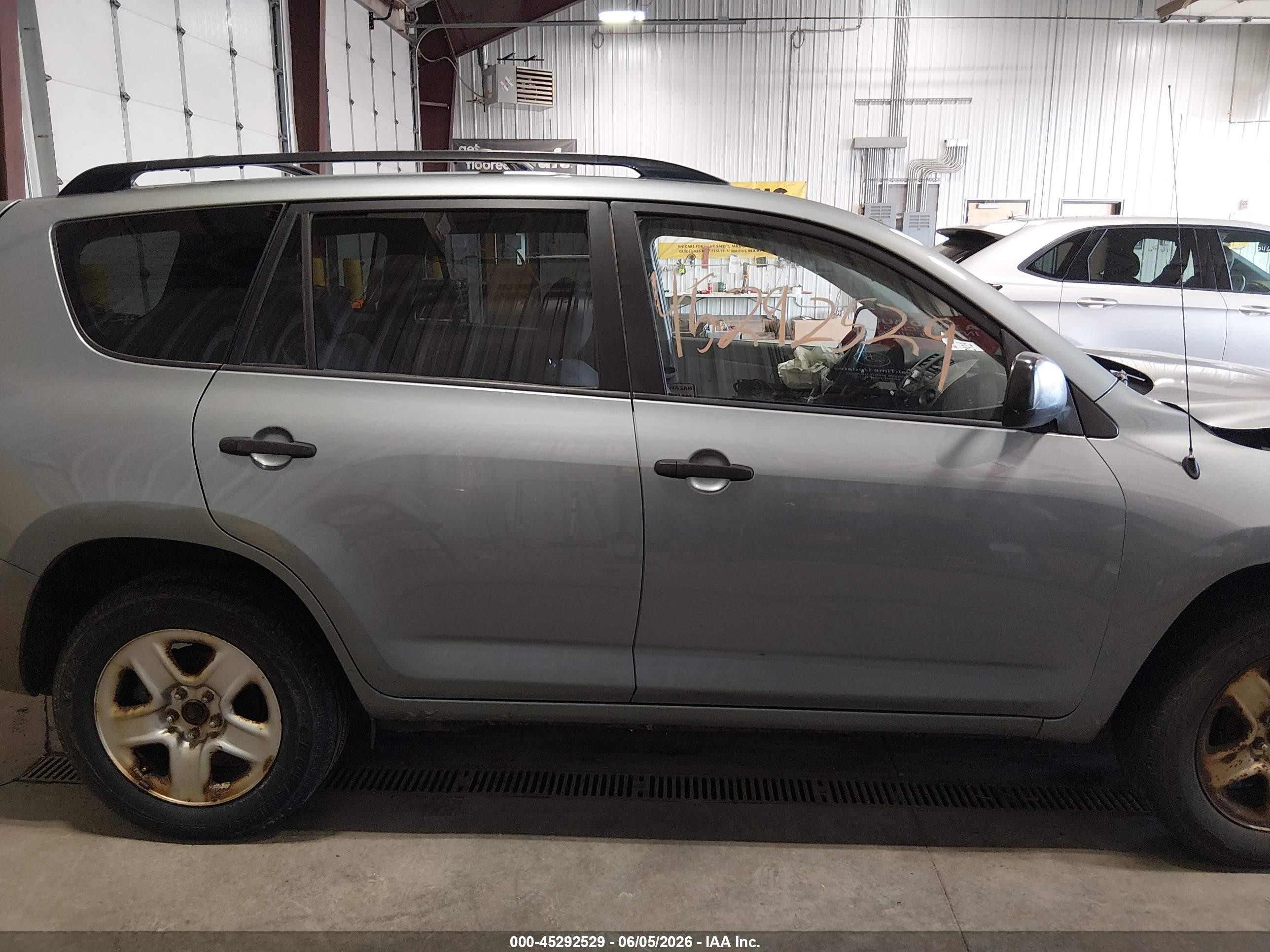2007 Toyota Rav4   Green vin: JTMBD33V275084485