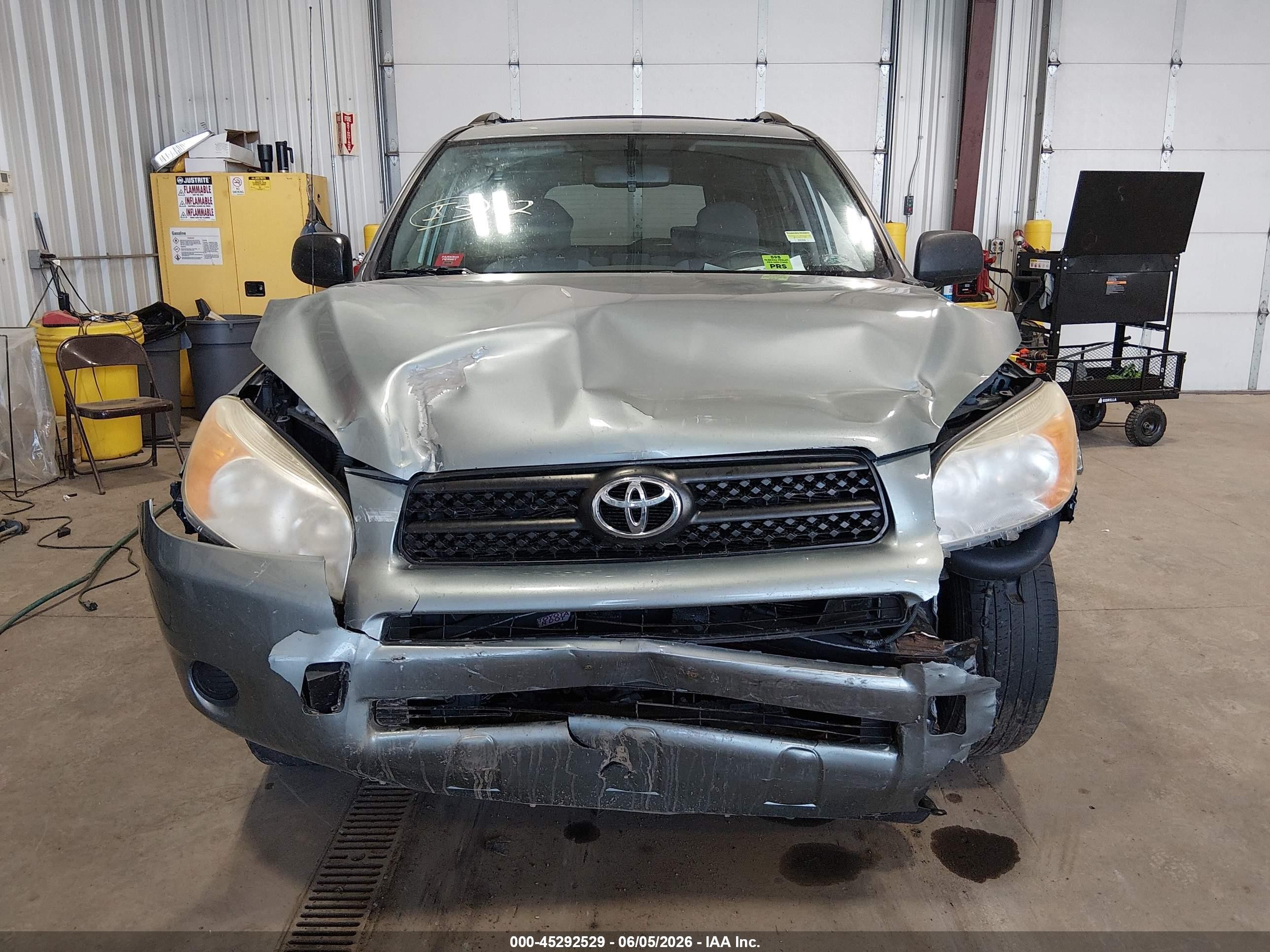 2007 Toyota Rav4   Green vin: JTMBD33V275084485