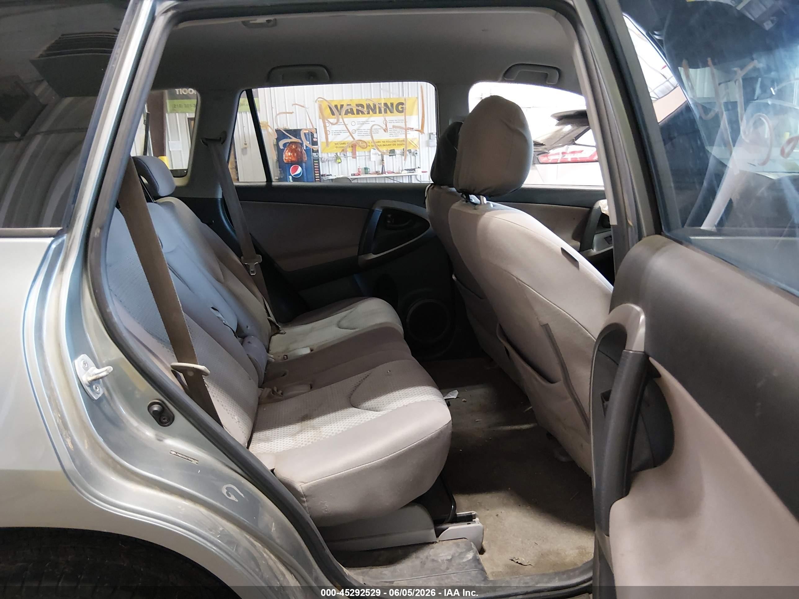 2007 Toyota Rav4   Green vin: JTMBD33V275084485
