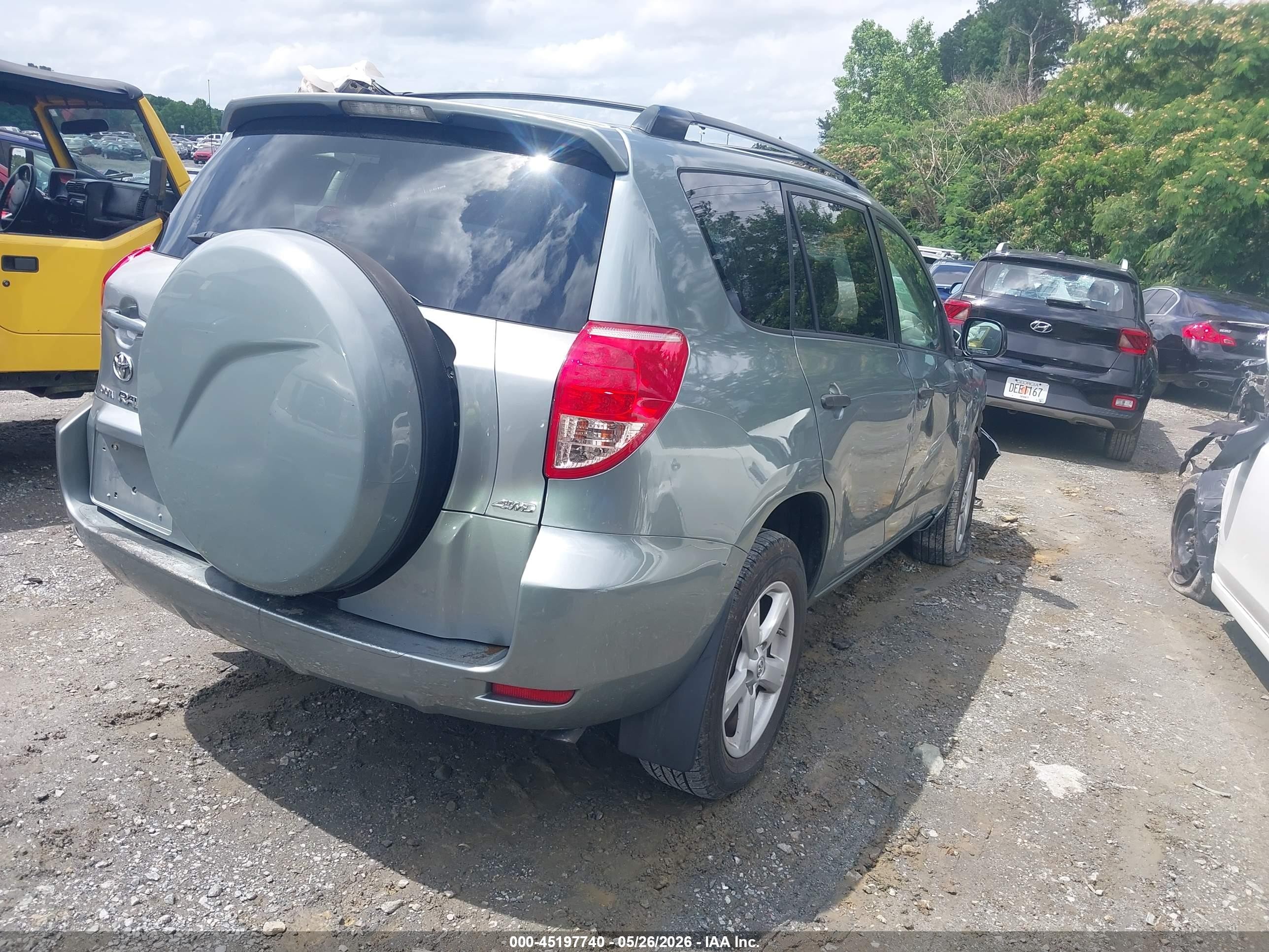 2007 Toyota Rav4   Gray vin: JTMBD33V275123379