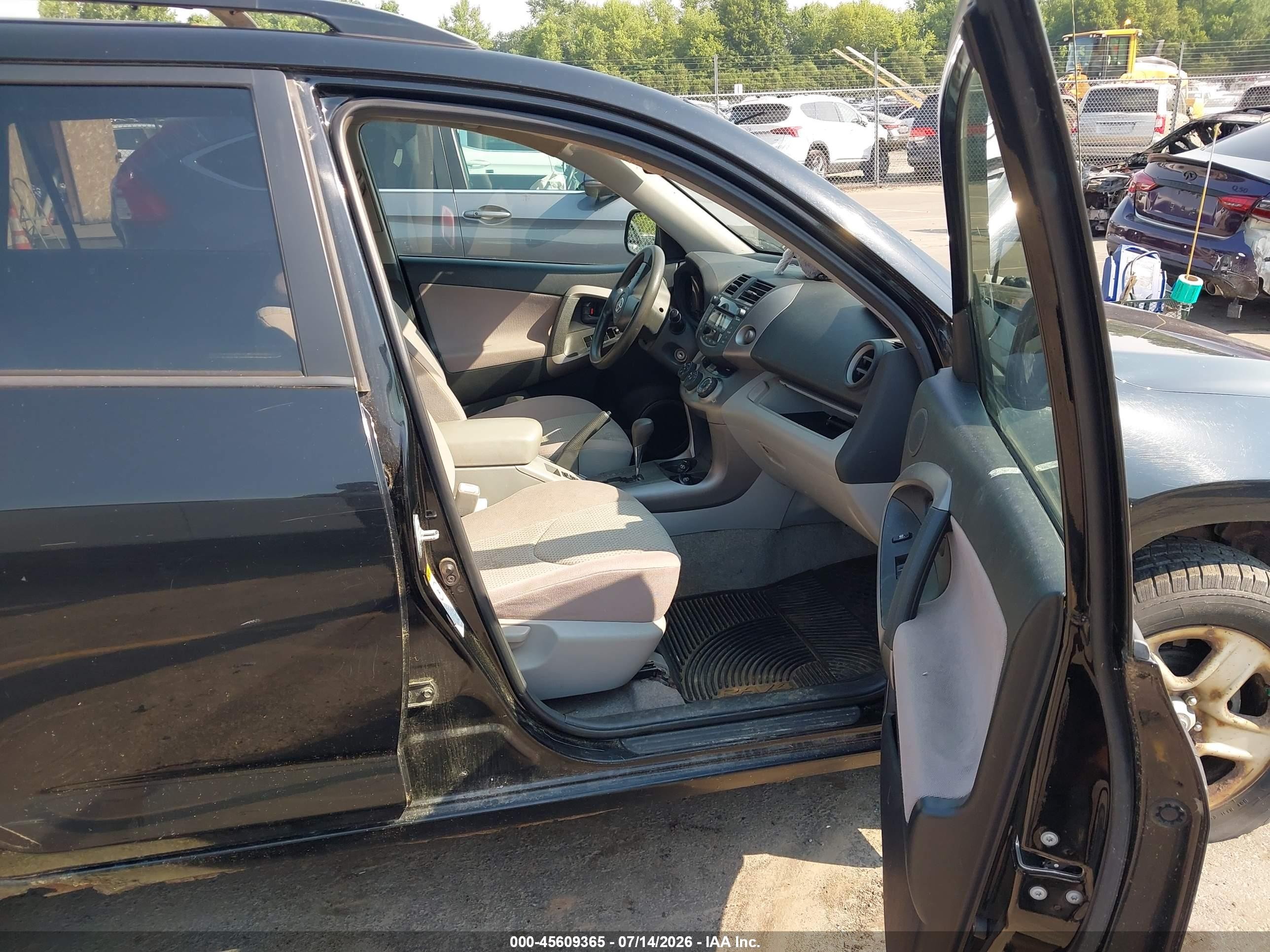 2007 Toyota Rav4   Black vin: JTMBD33V276025933