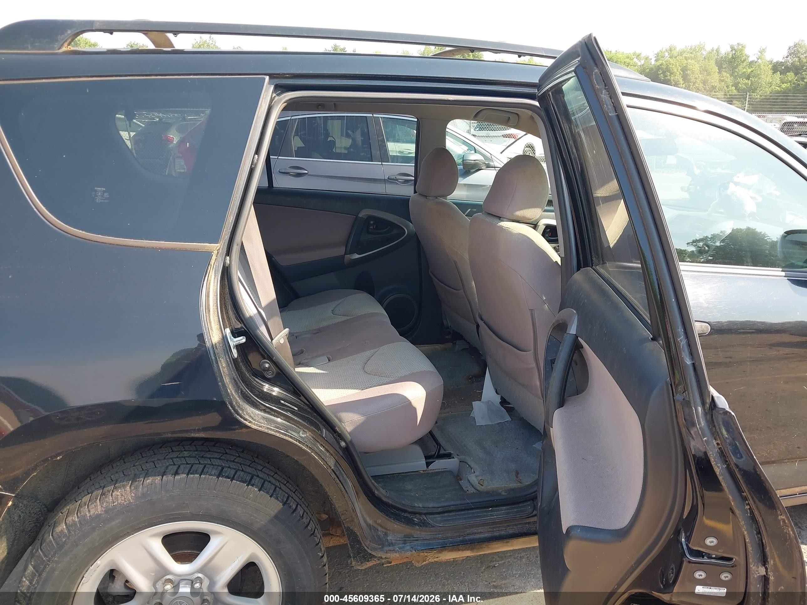 2007 Toyota Rav4   Black vin: JTMBD33V276025933