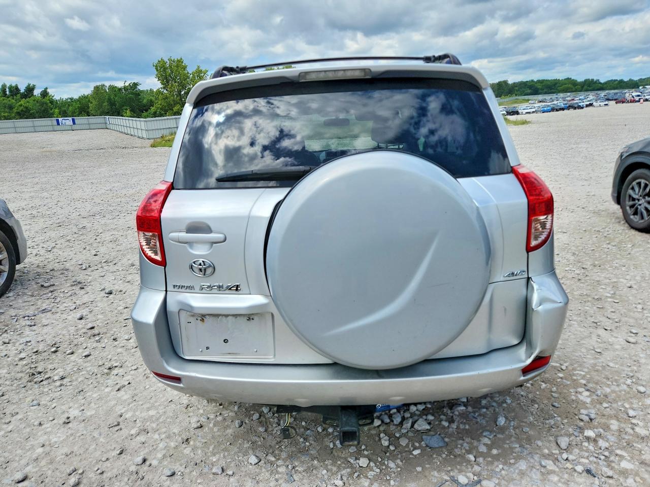 2007 Toyota Rav4 Base Silver vin: JTMBD33V276051254