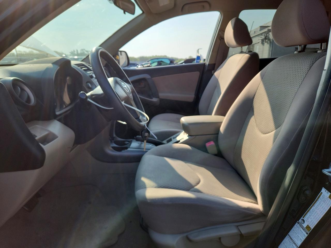 2008 Toyota Rav4 Base Black vin: JTMBD33V286063969
