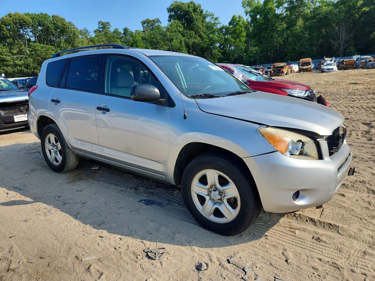 2008 Toyota Rav4 Base Серебряный vin: JTMBD33V286080061