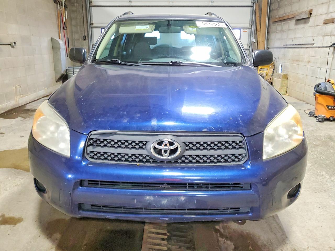 2006 Toyota Rav4 Base Blue vin: JTMBD33V365031468