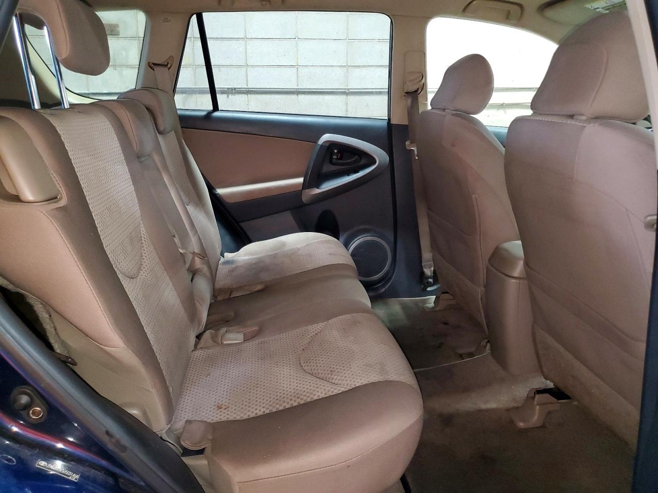 2006 Toyota Rav4 Base Blue vin: JTMBD33V365031468