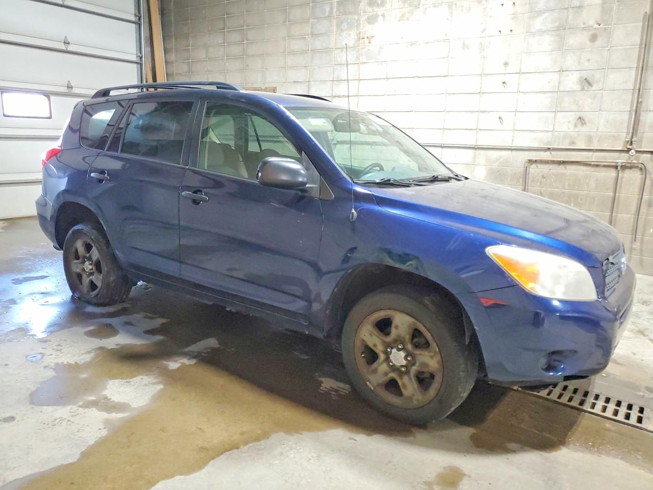 2006 Toyota Rav4 Base Blue vin: JTMBD33V365031468