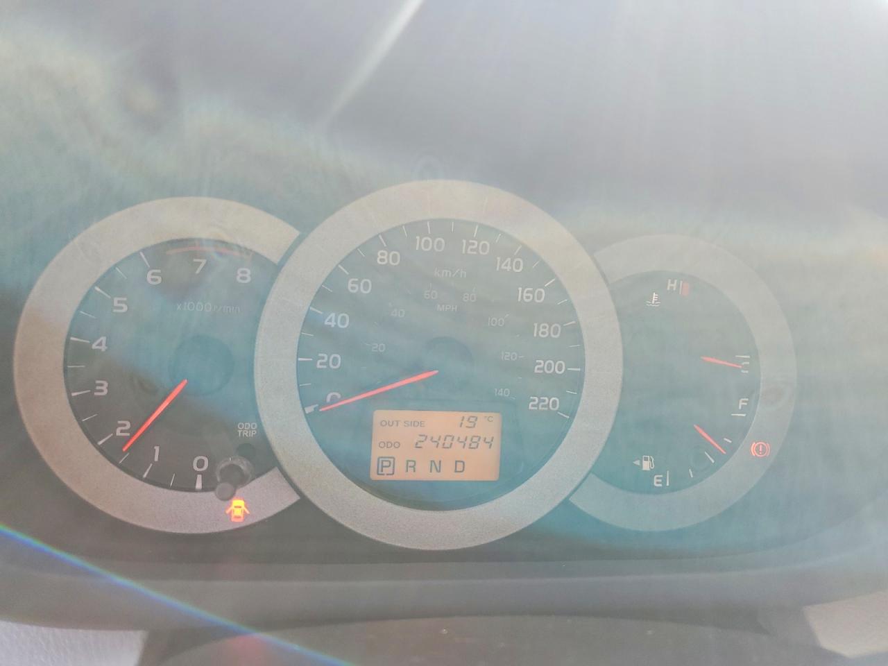 2006 Toyota Rav4 Base Silver vin: JTMBD33V366006631