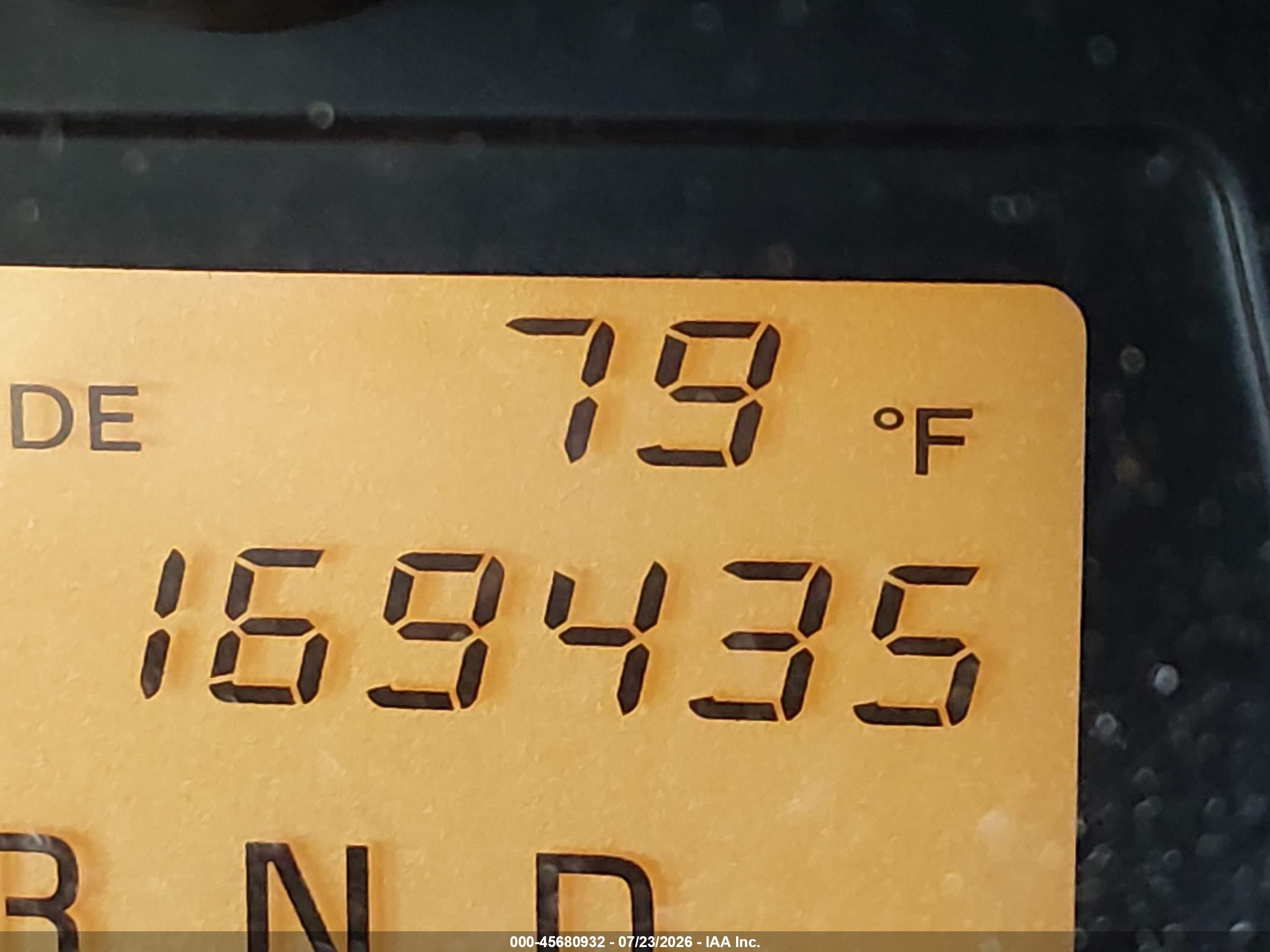 2007 Toyota Rav4 White vin: JTMBD33V375075438