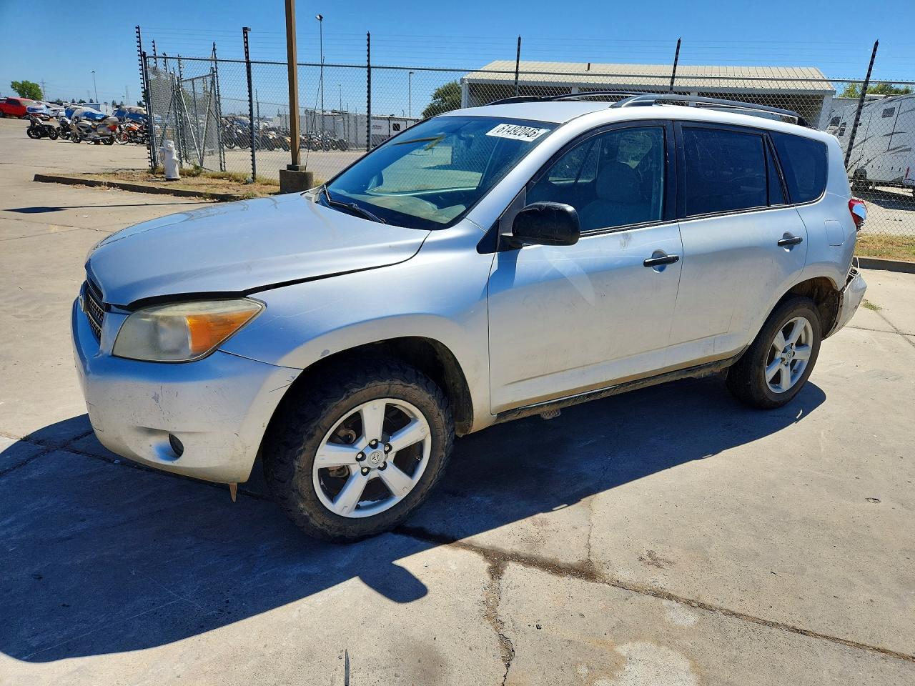 2007 Toyota Rav4 Base Серебряный vin: JTMBD33V375107871