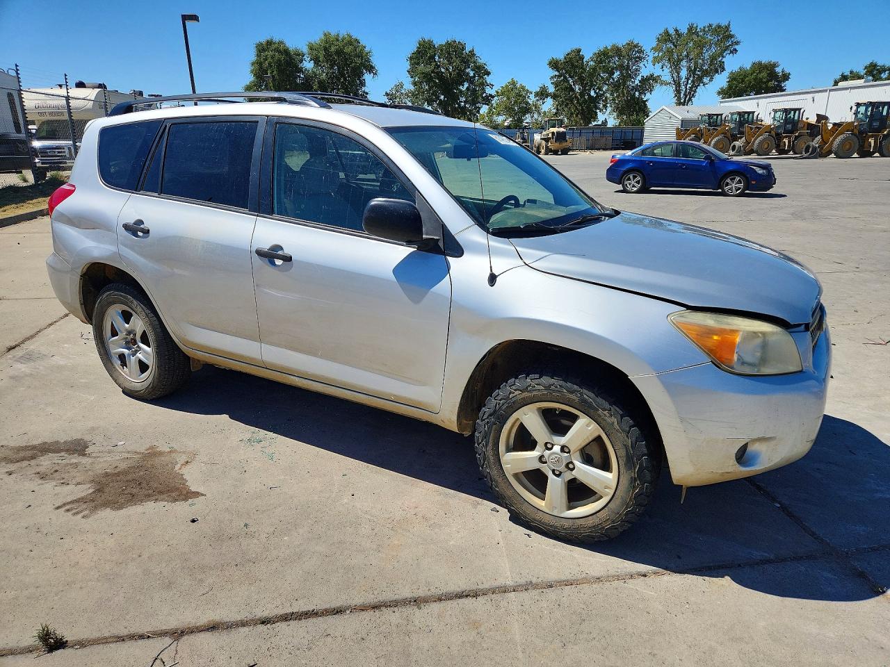 2007 Toyota Rav4 Base Silver vin: JTMBD33V375107871