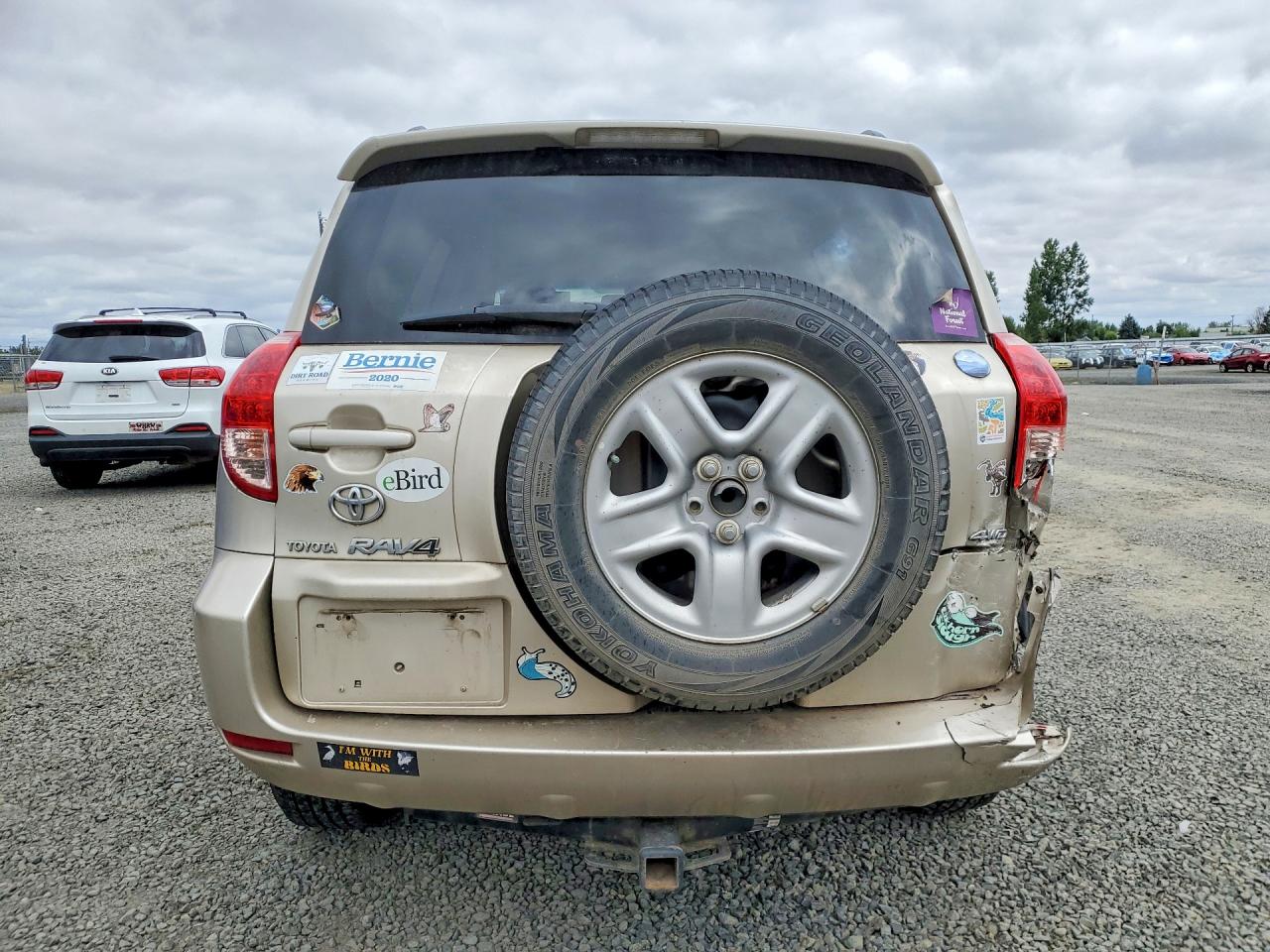 2007 Toyota Rav4 Base Beige vin: JTMBD33V376050744