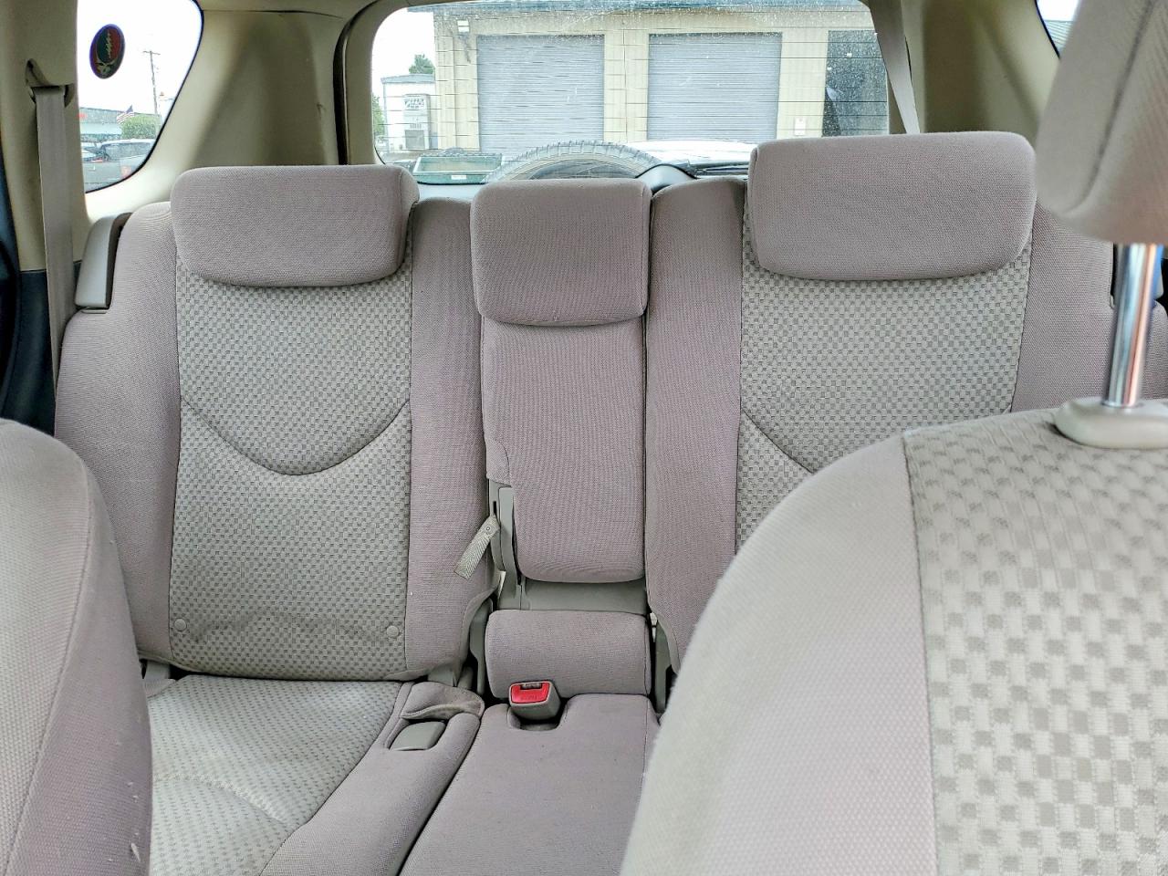 2007 Toyota Rav4 Base Beige vin: JTMBD33V376050744