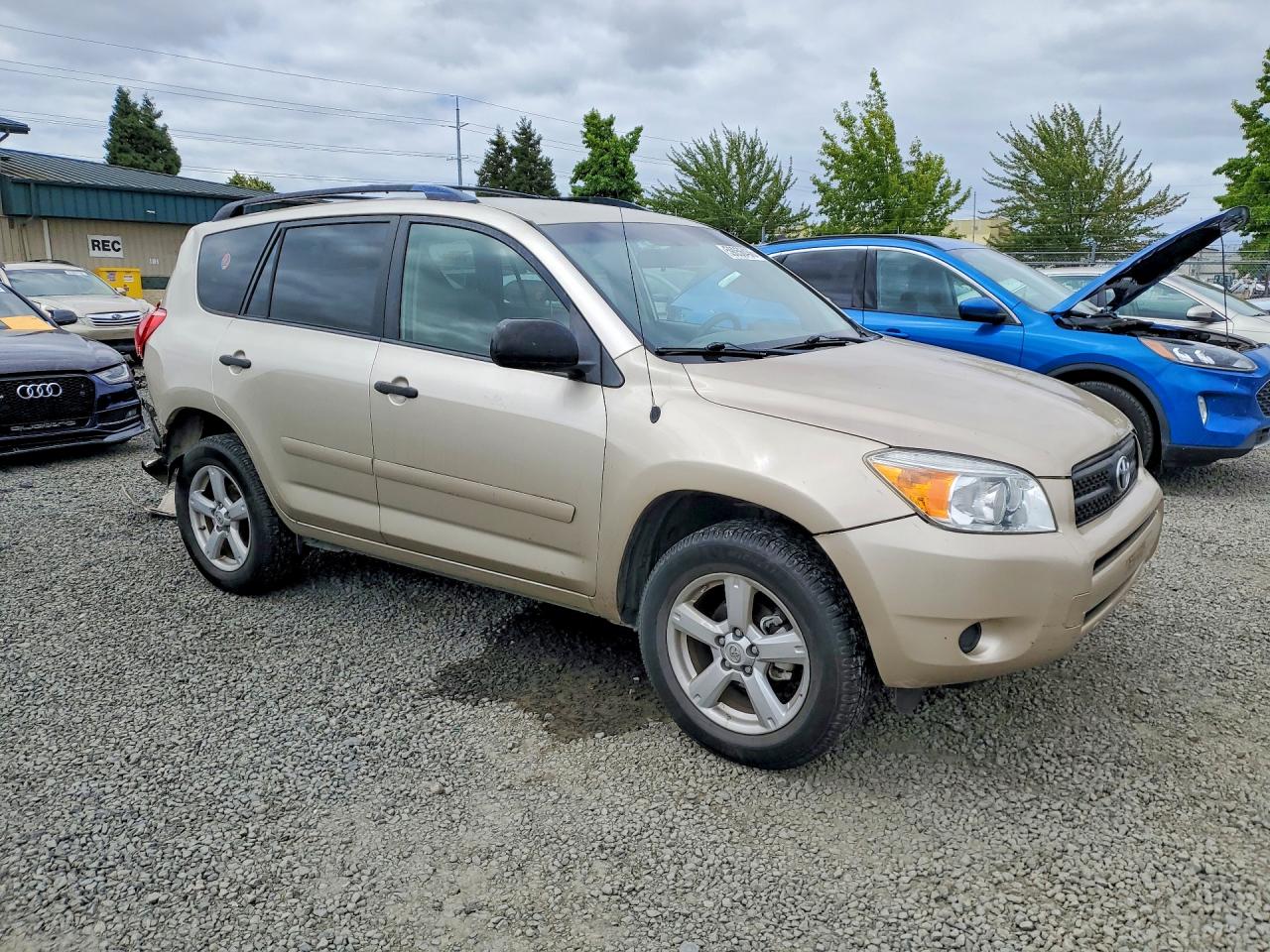 2007 Toyota Rav4 Base Beige vin: JTMBD33V376050744