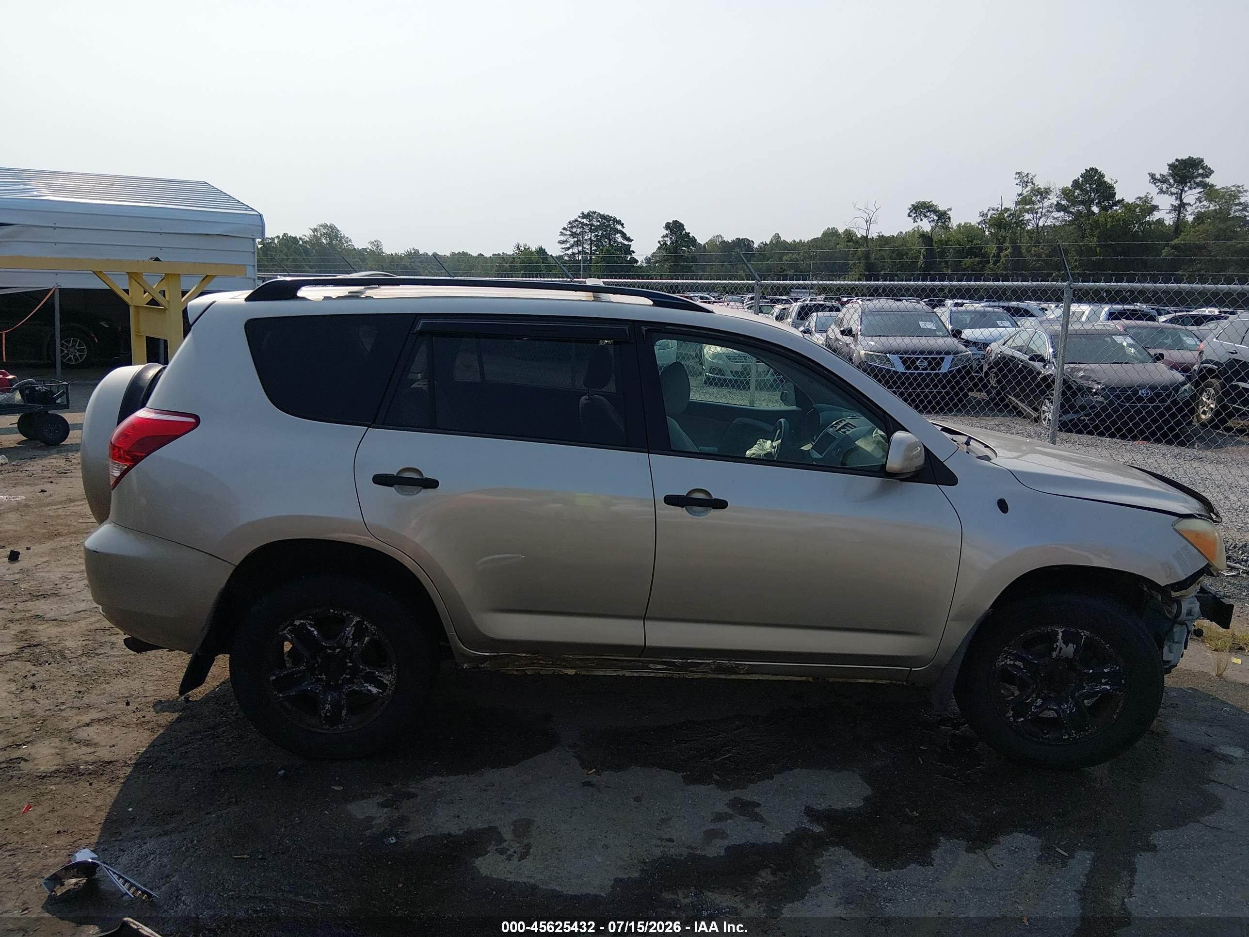 2008 Toyota Rav4   Gold vin: JTMBD33V386056254