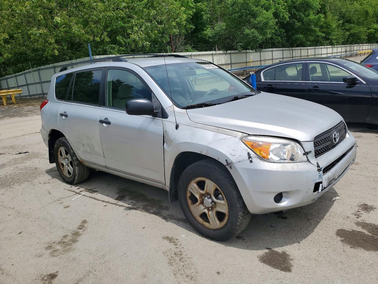 2008 Toyota Rav4 Base Silver vin: JTMBD33V386069327