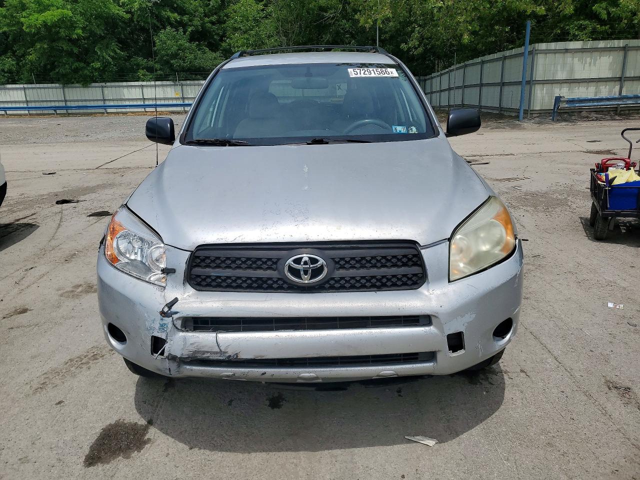 2008 Toyota Rav4 Base Silver vin: JTMBD33V386069327