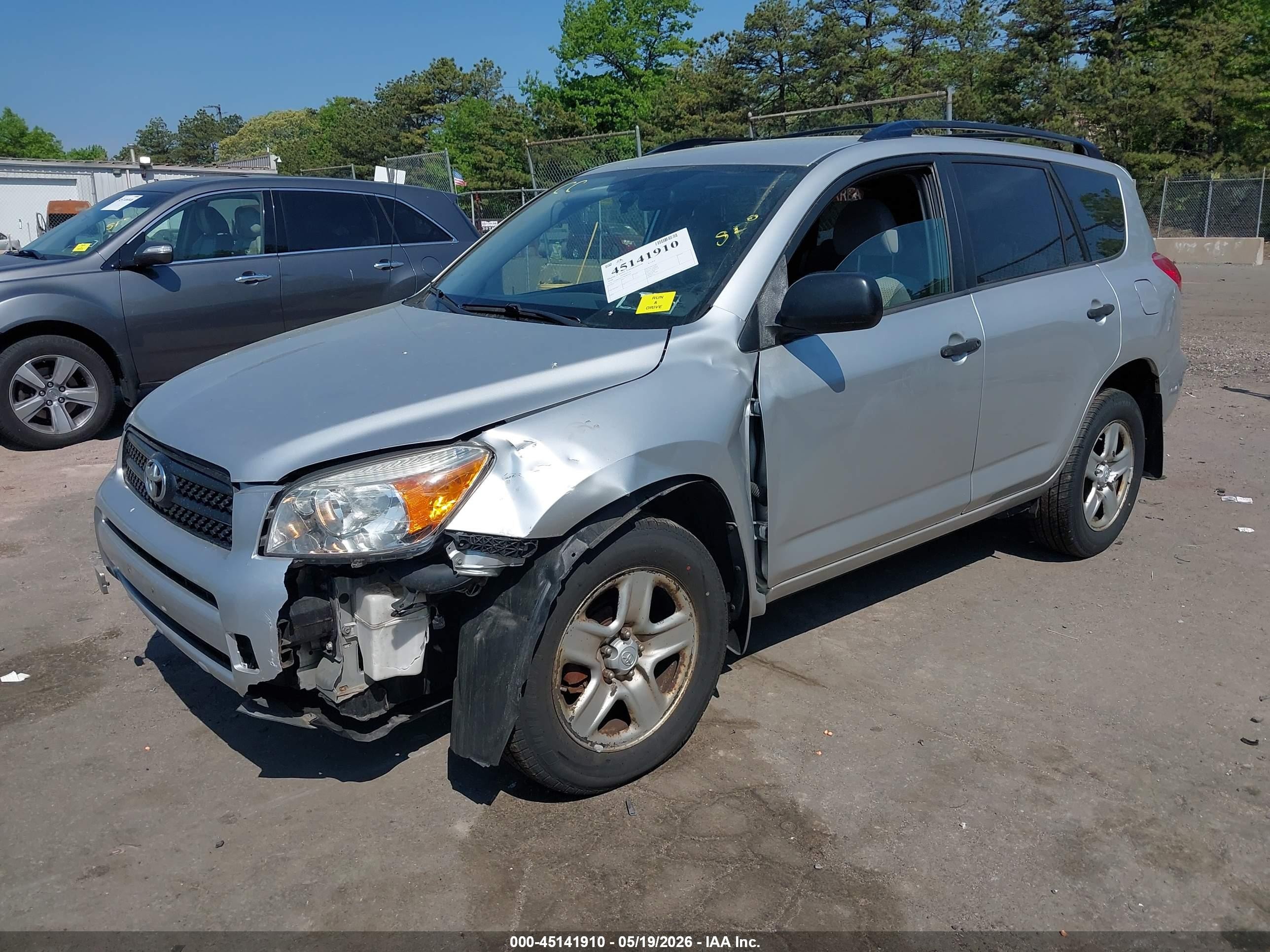 2008 Toyota Rav4 Silver vin: JTMBD33V386081025