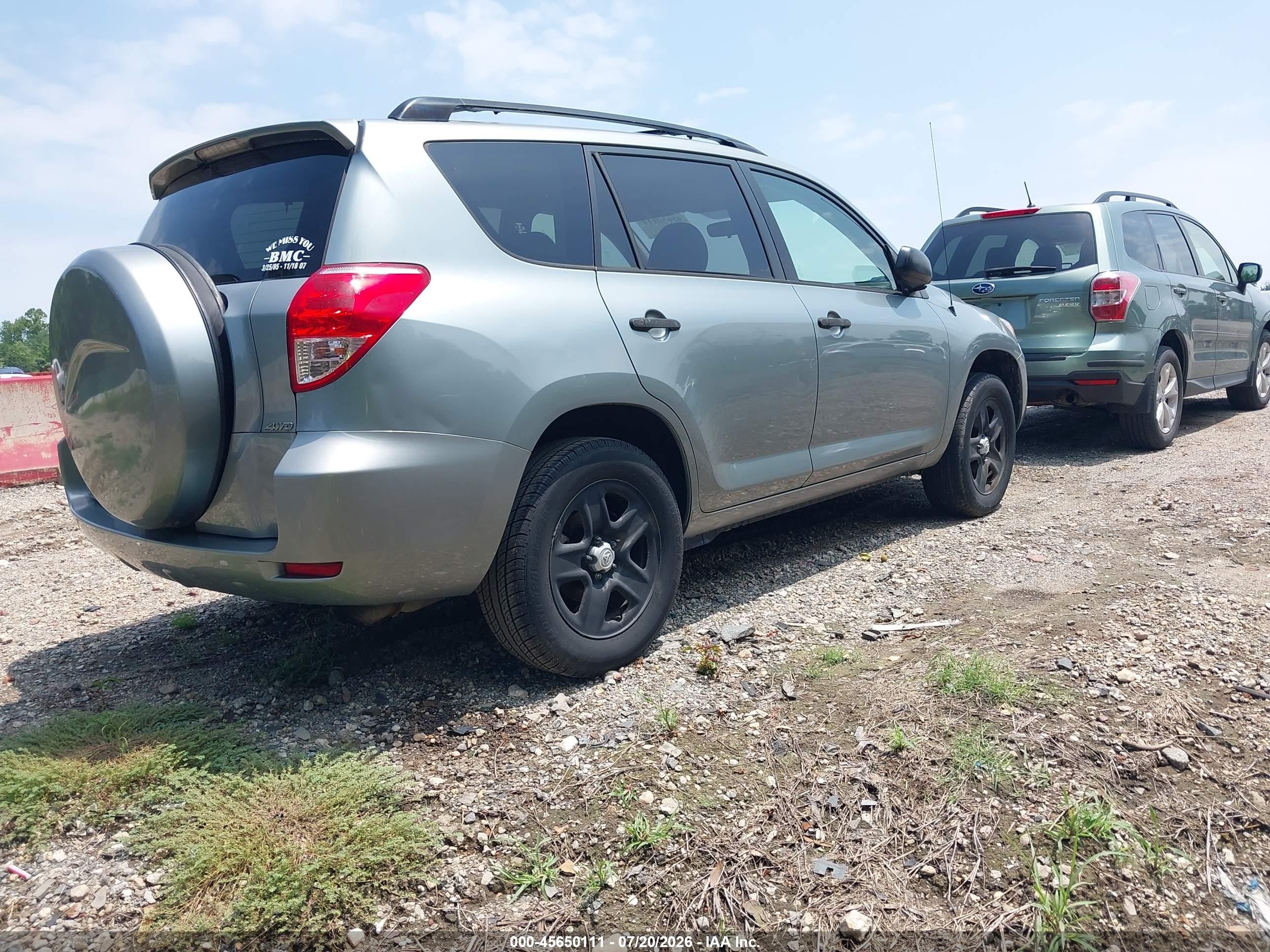 2006 Toyota Rav4   Gray vin: JTMBD33V465013707
