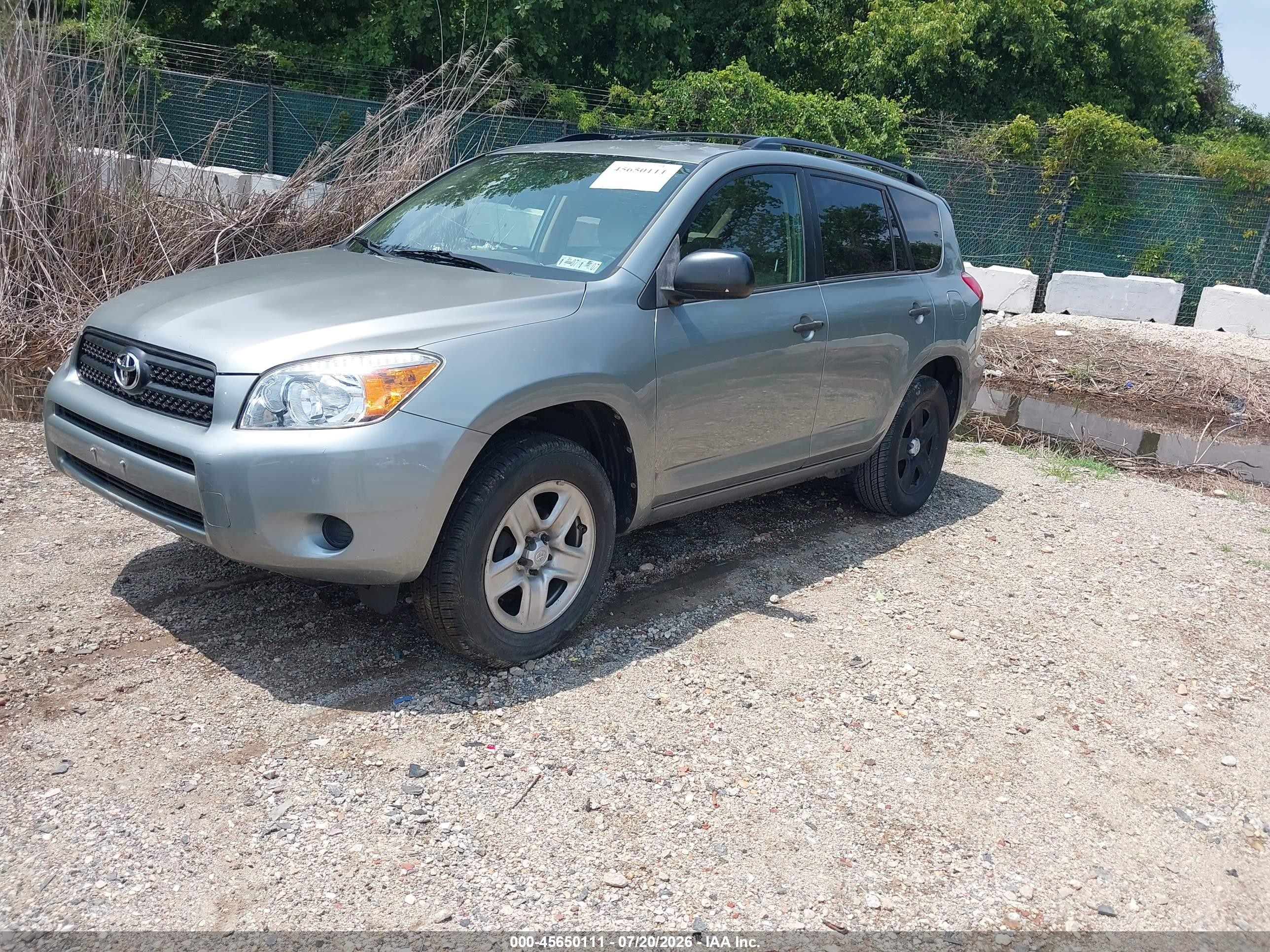 2006 Toyota Rav4   Gray vin: JTMBD33V465013707