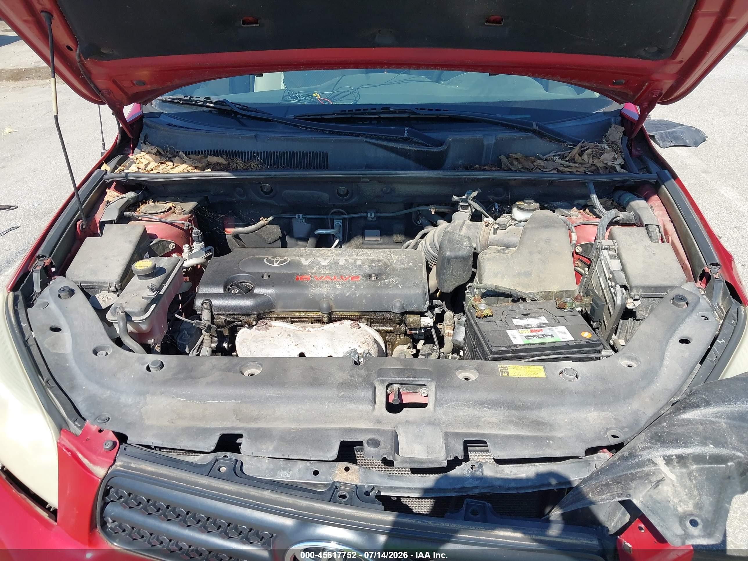 2006 Toyota Rav4   Red vin: JTMBD33V465026151