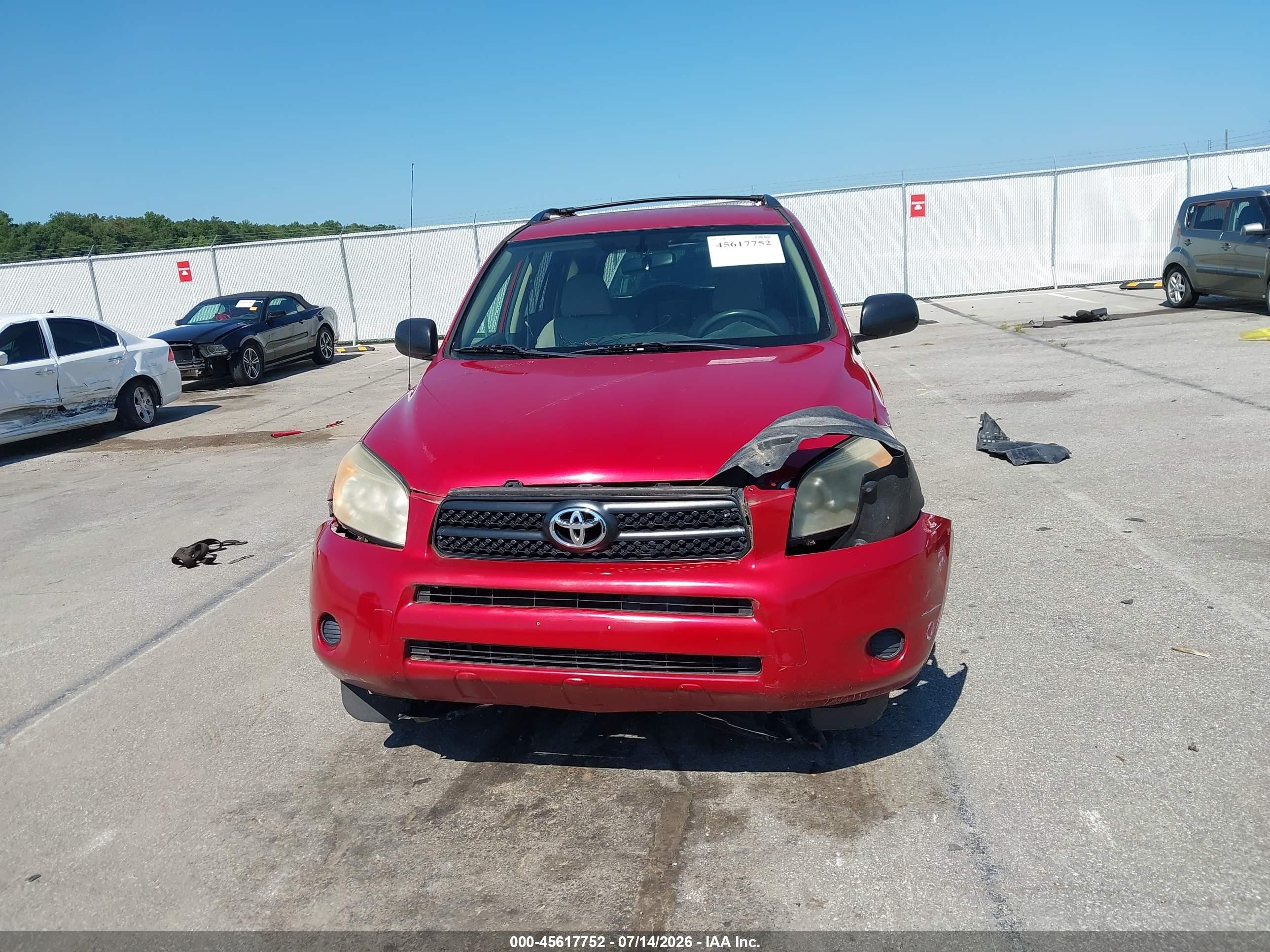 2006 Toyota Rav4   Red vin: JTMBD33V465026151