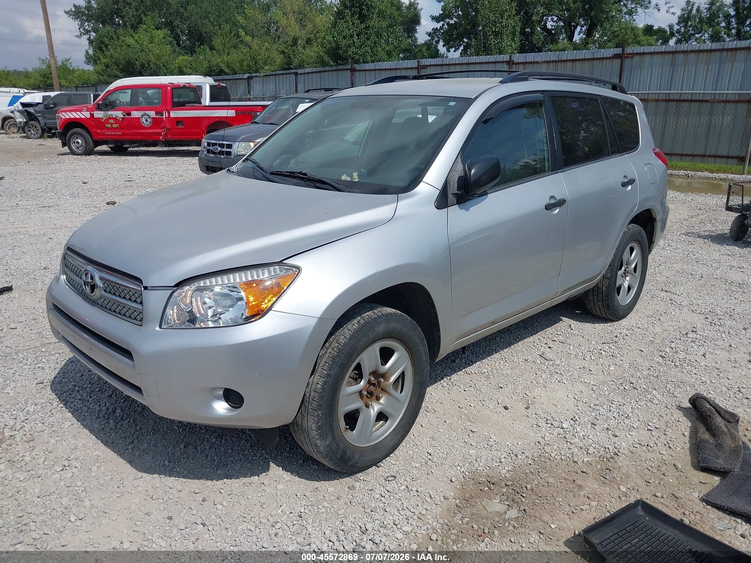 2006 Toyota Rav4   Silver vin: JTMBD33V465034797