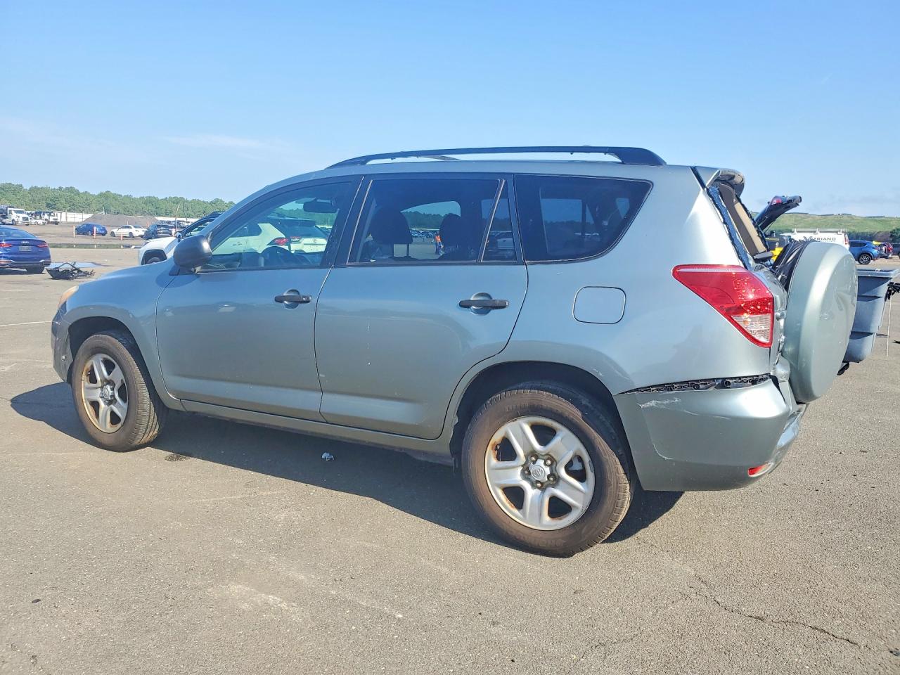 2007 Toyota Rav4 Base Silver vin: JTMBD33V476025514