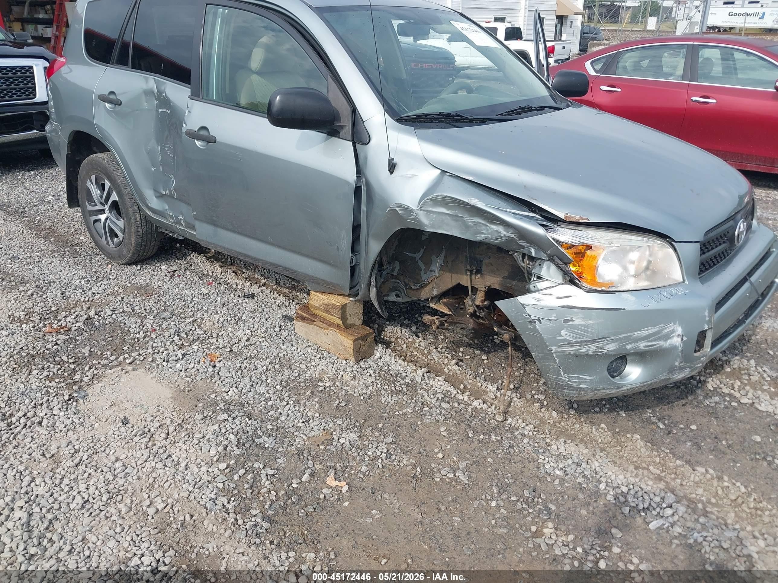 2007 Toyota Rav4   Green vin: JTMBD33V476044189
