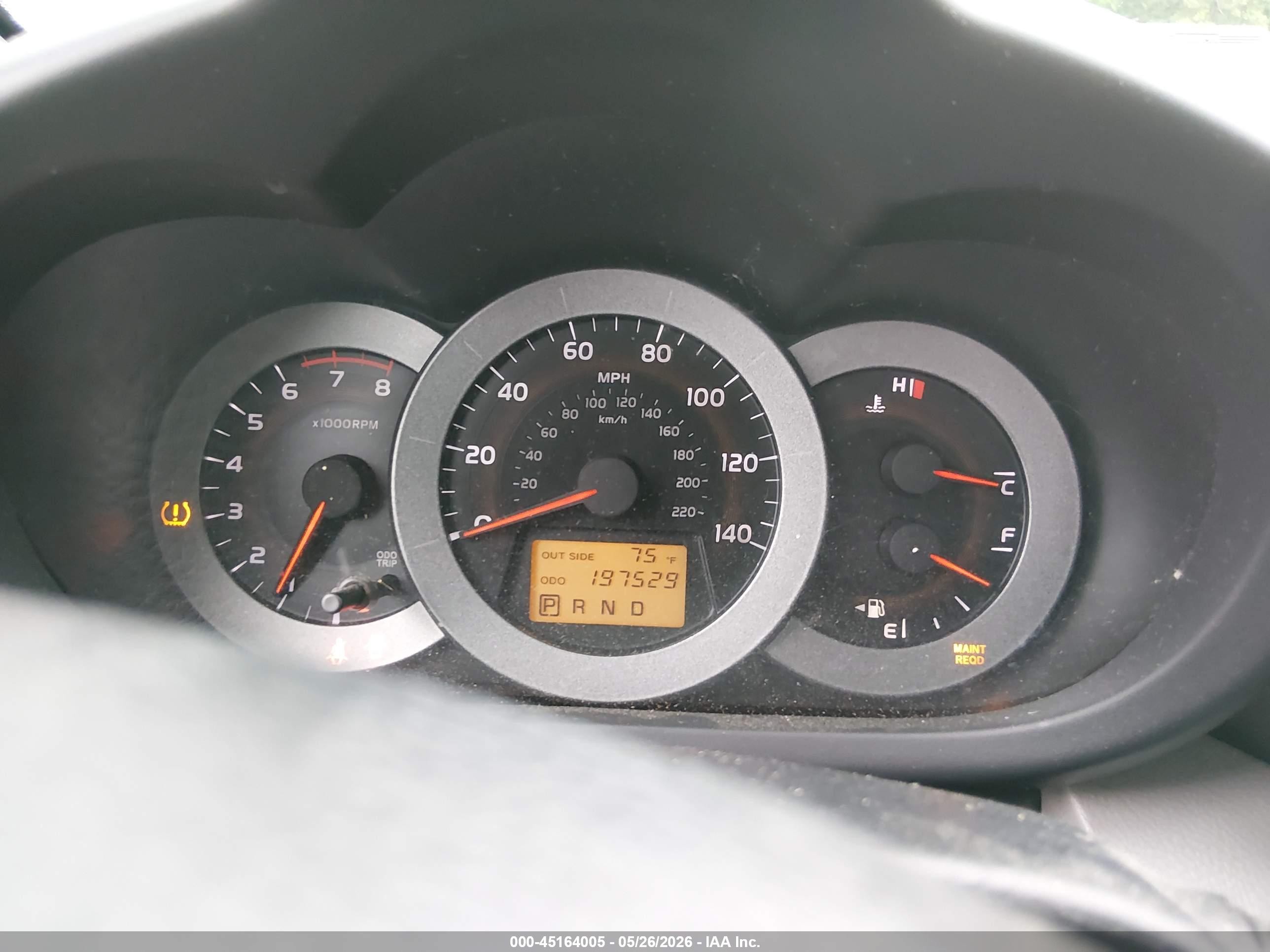 2007 Toyota Rav4   White vin: JTMBD33V476048260