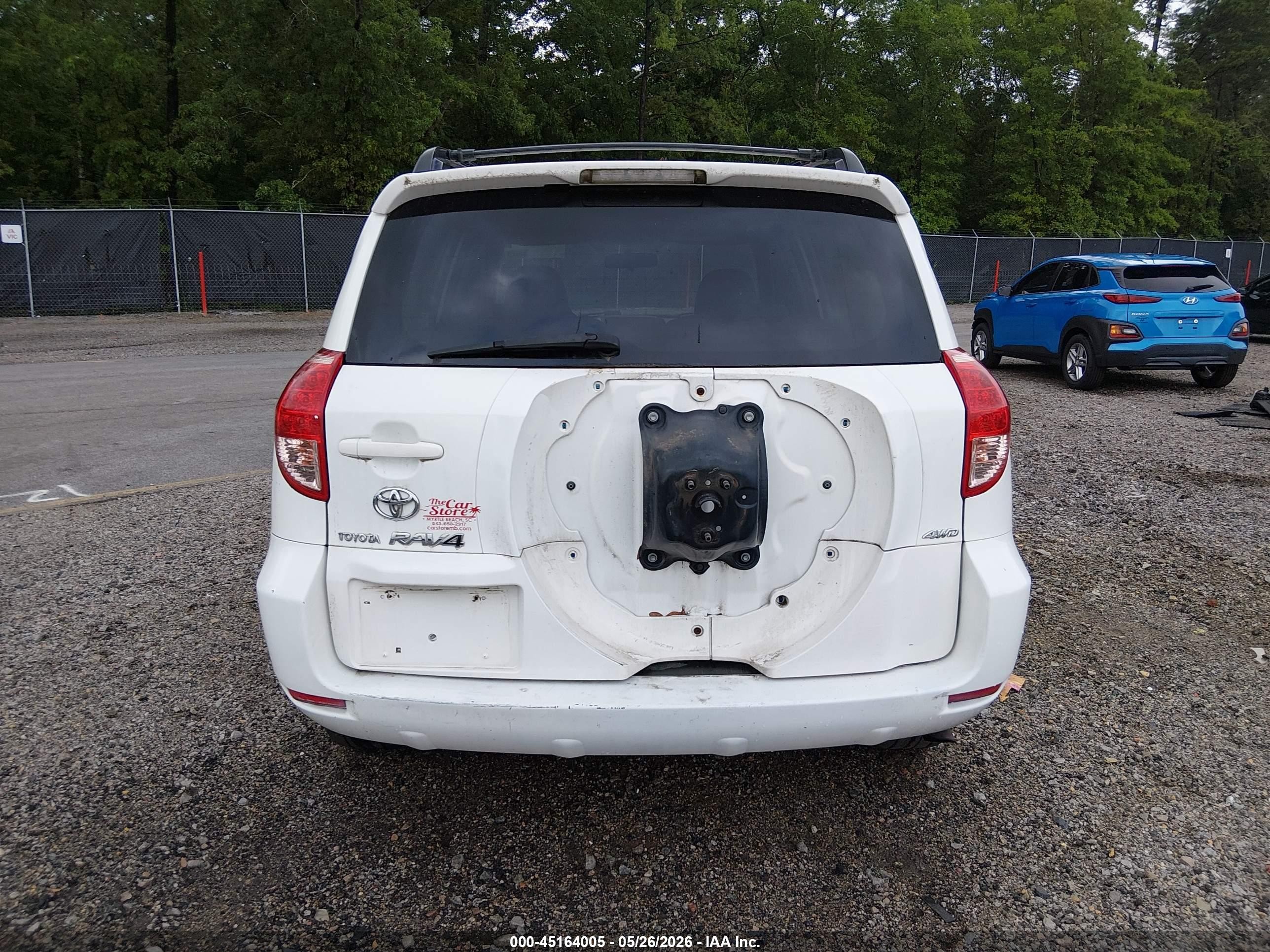 2007 Toyota Rav4   White vin: JTMBD33V476048260