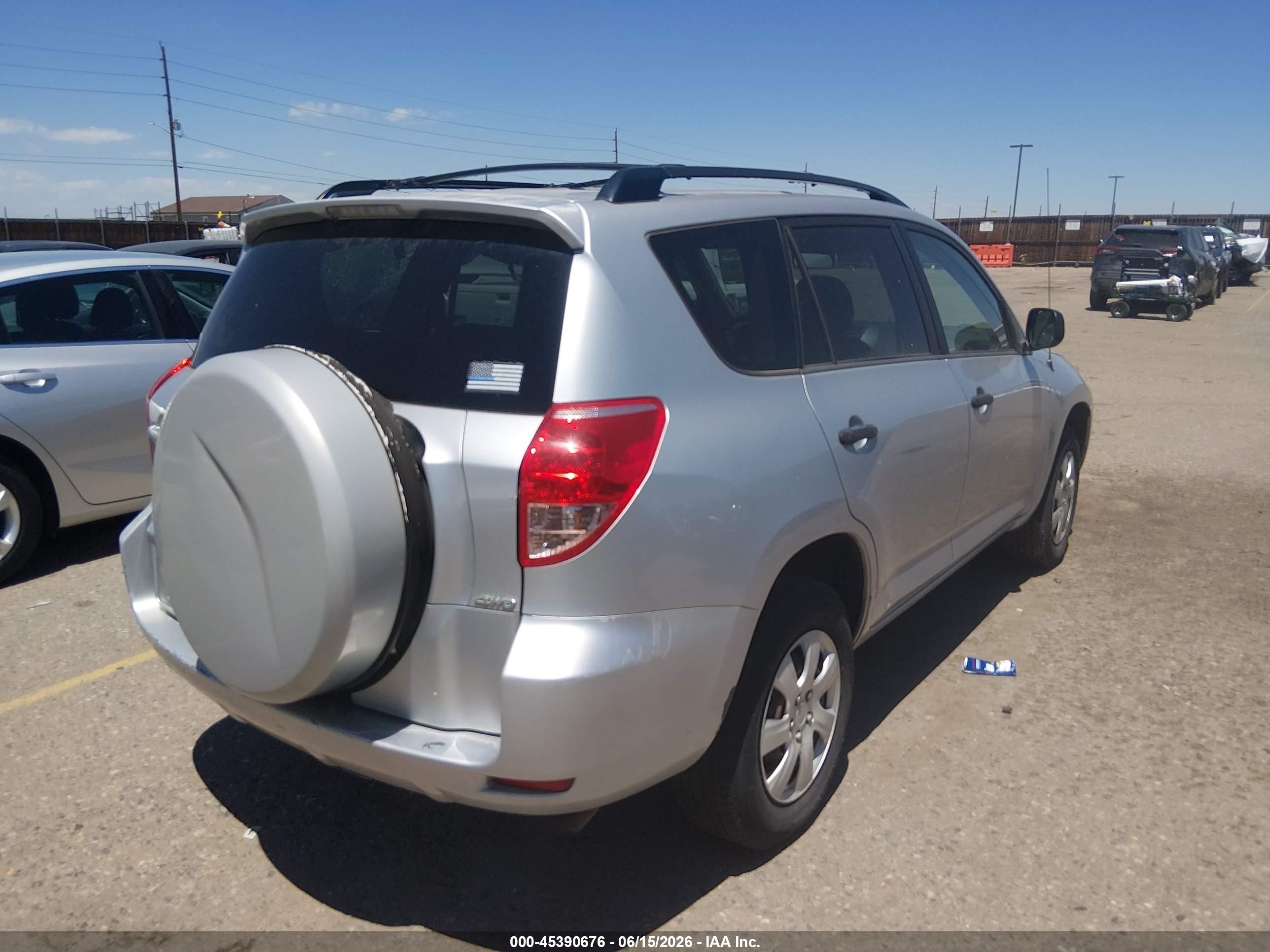 2008 Toyota Rav4   Gray vin: JTMBD33V485202604
