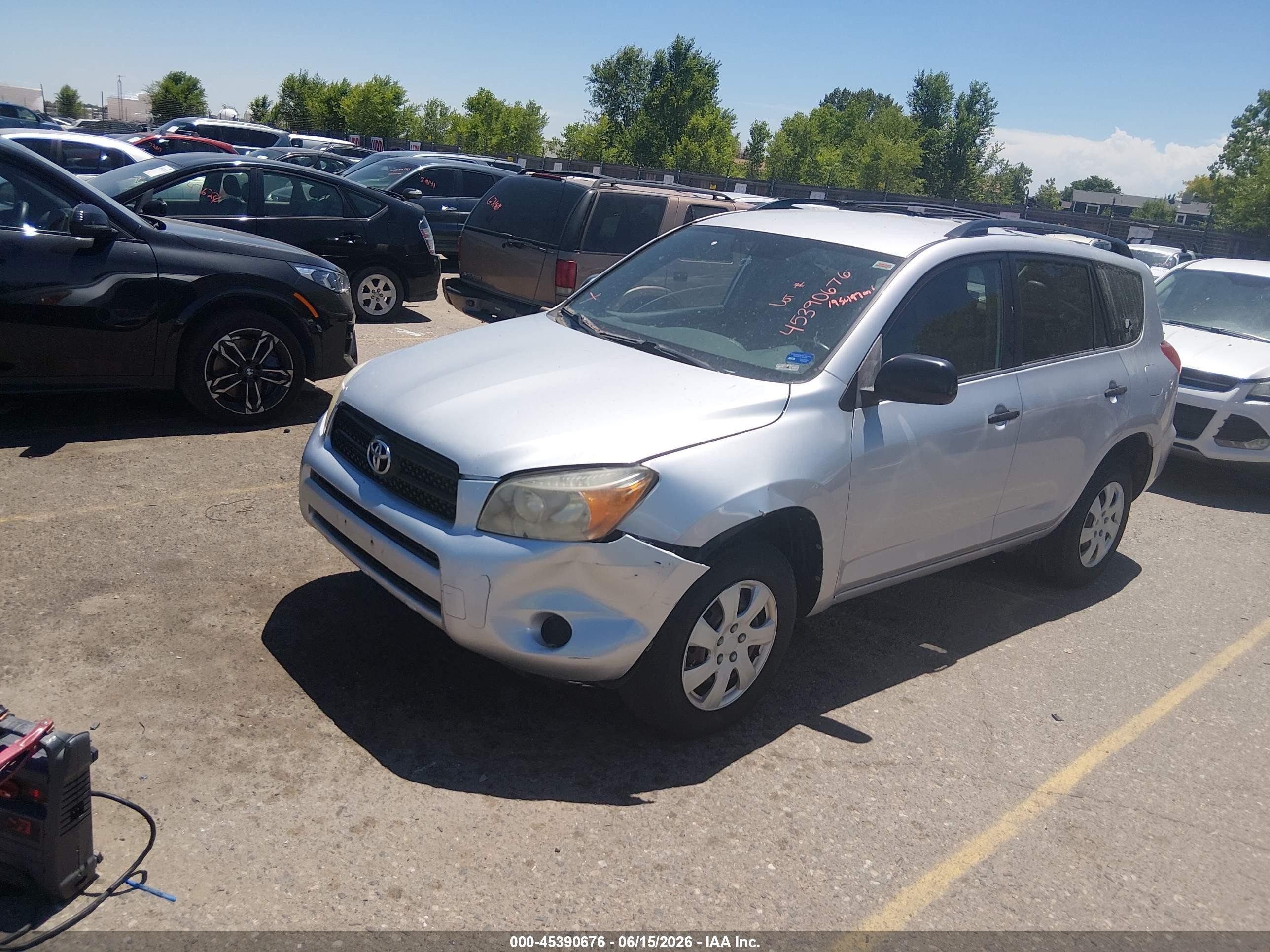 2008 Toyota Rav4   Gray vin: JTMBD33V485202604