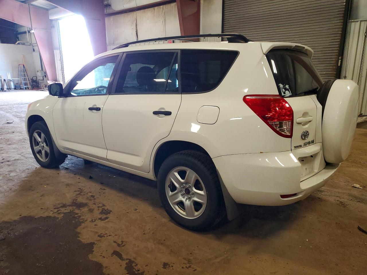 2008 Toyota Rav4 Base White vin: JTMBD33V485204594