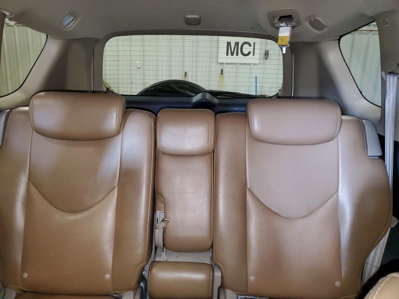2008 Toyota Rav4 Base White vin: JTMBD33V485204594