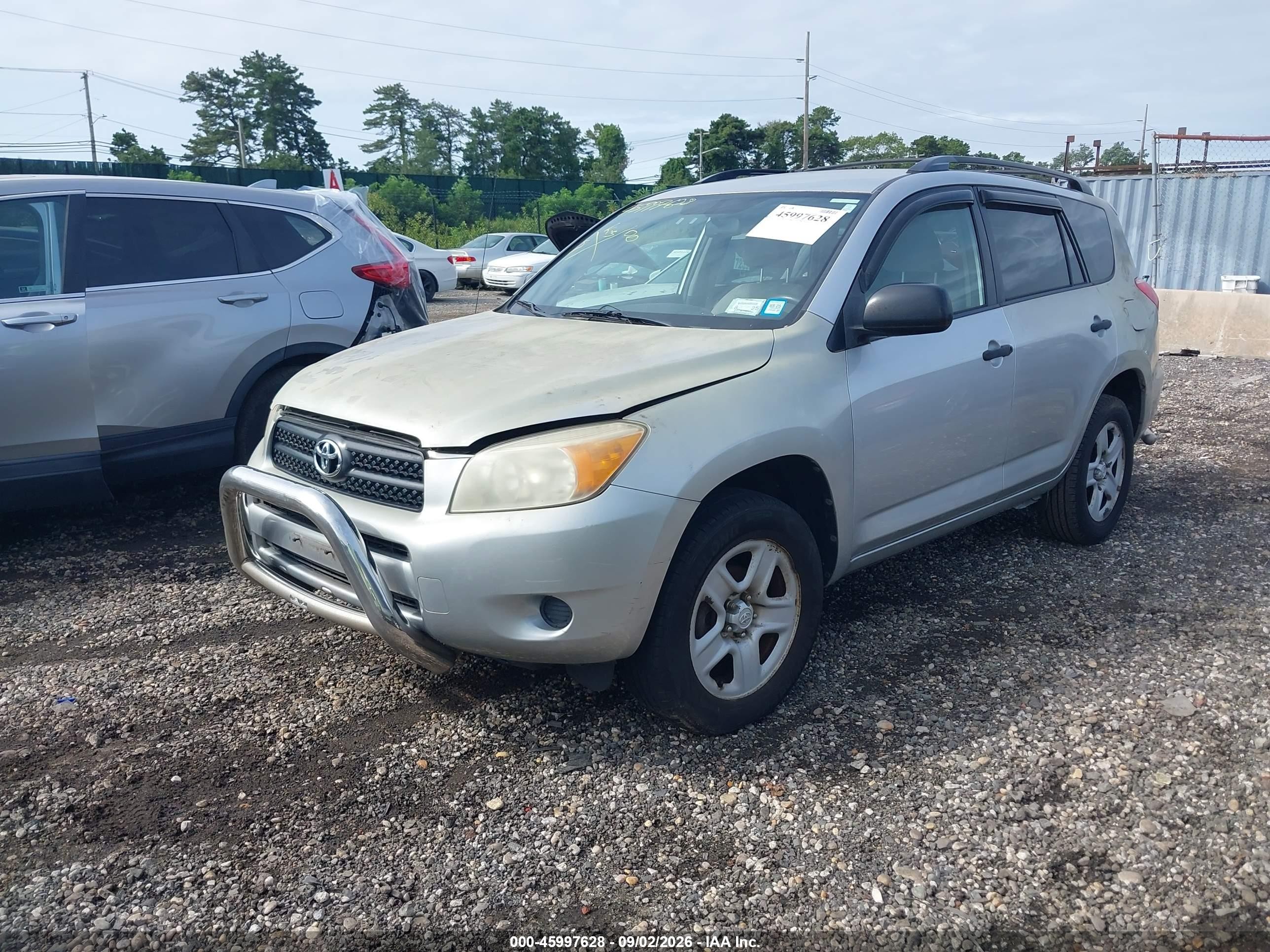 2008 Toyota Rav4   Silver vin: JTMBD33V485207396