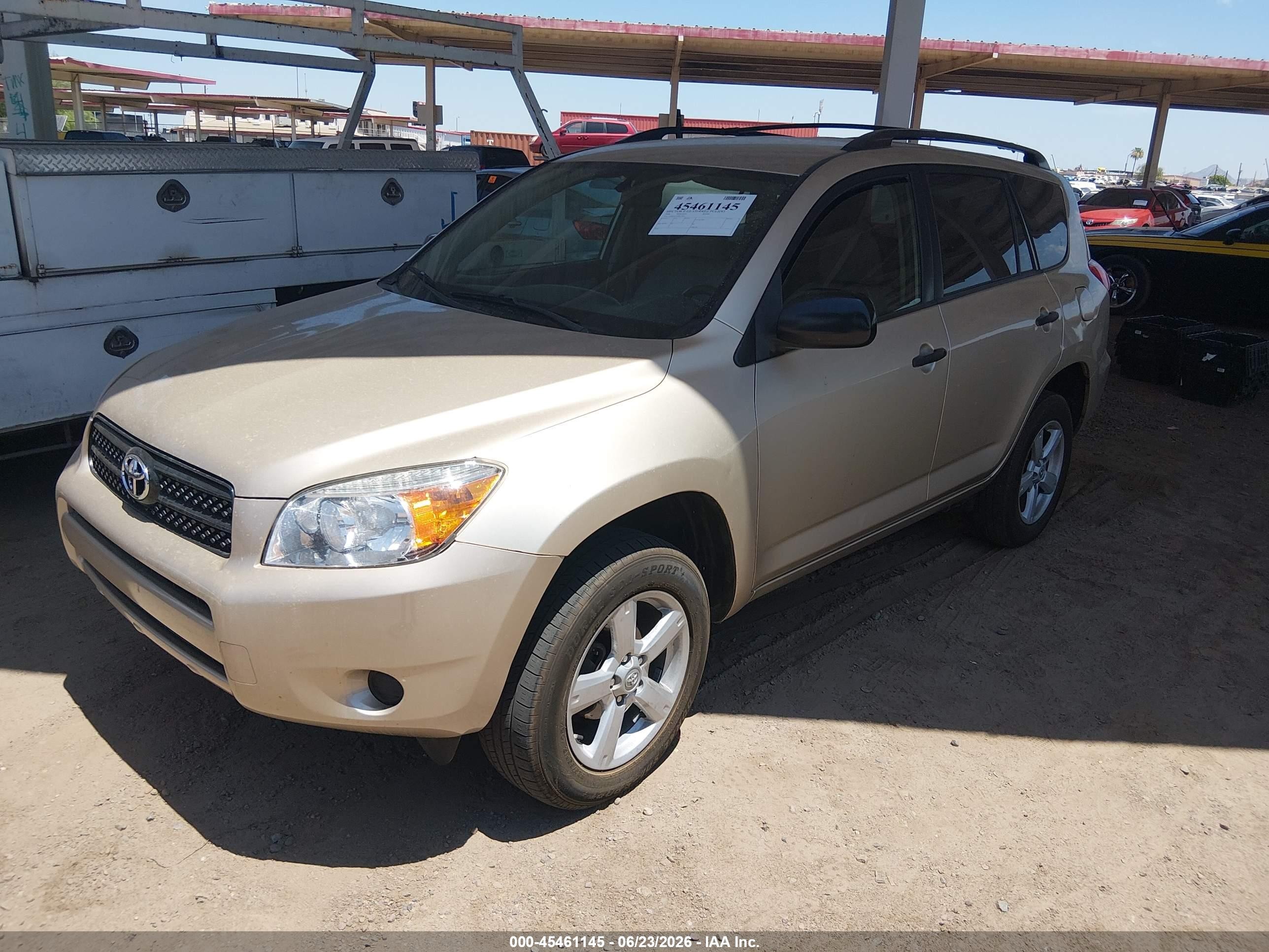 2008 Toyota Rav4   Beige vin: JTMBD33V486072415