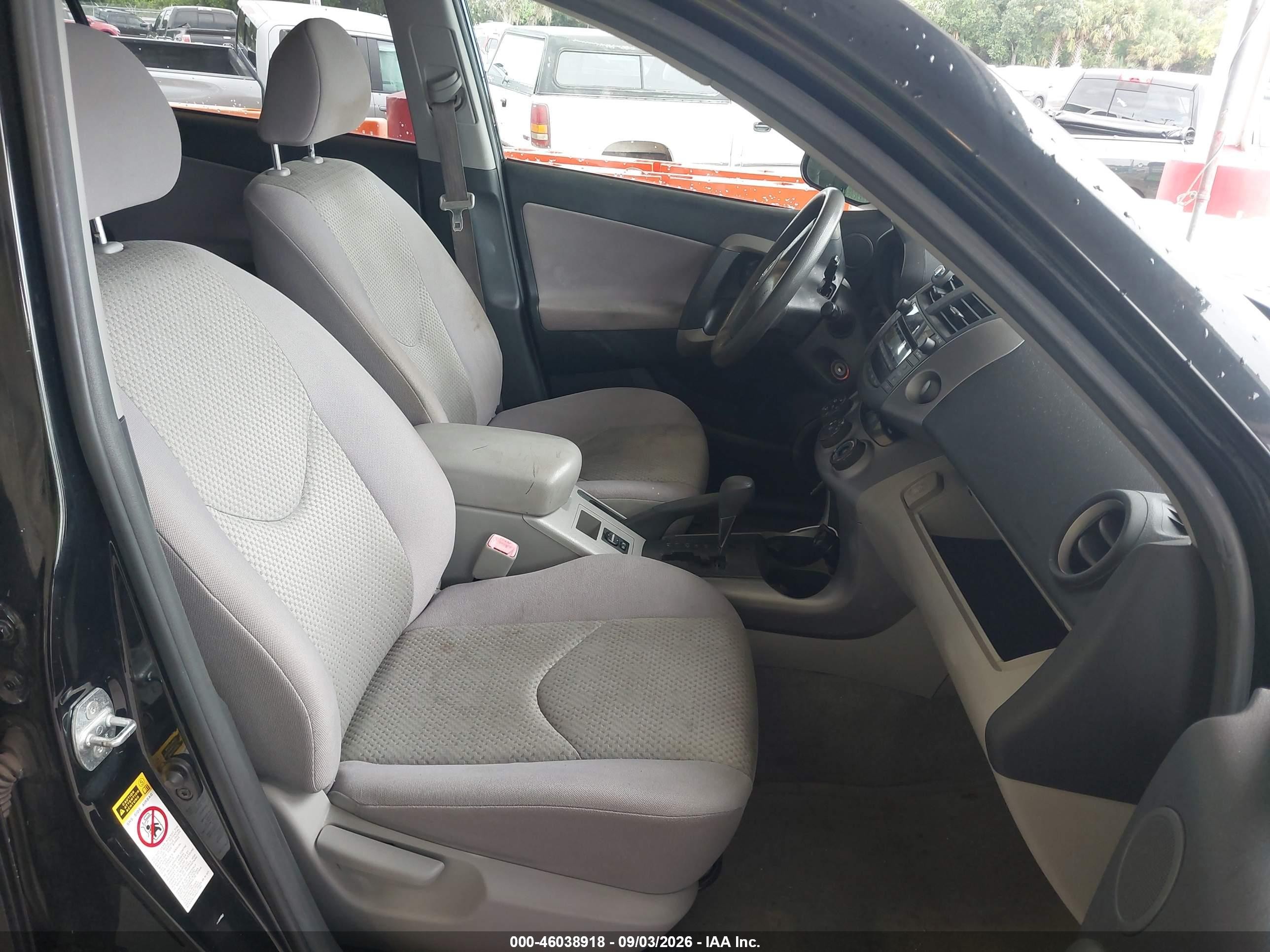 2008 Toyota Rav4   Black vin: JTMBD33V486086668