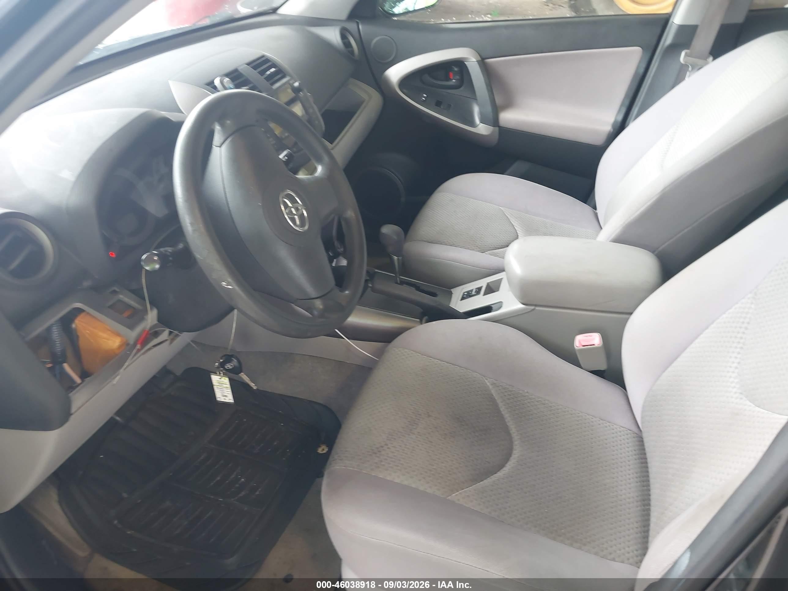 2008 Toyota Rav4   Black vin: JTMBD33V486086668