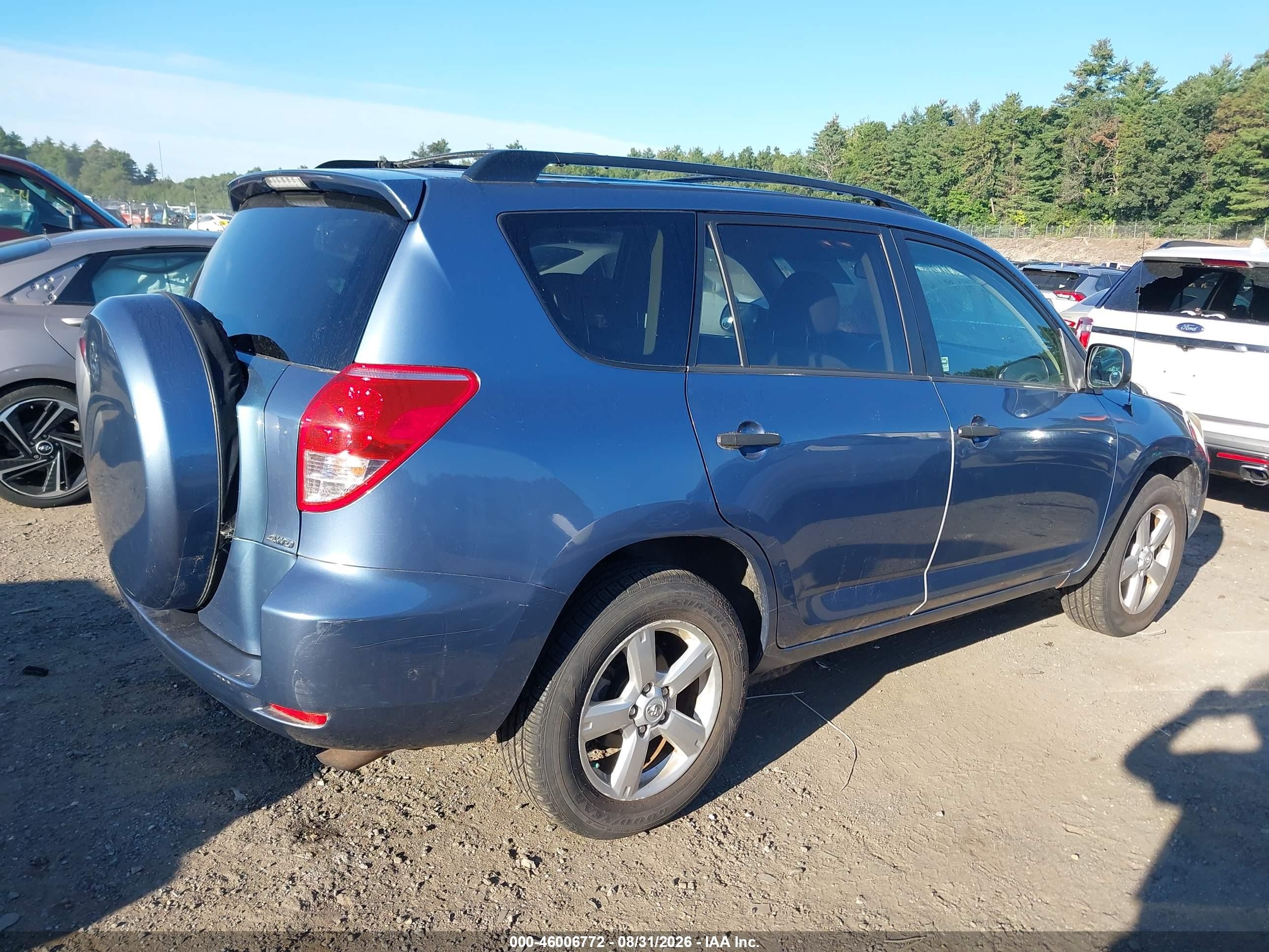 2006 Toyota Rav4   Light Blue vin: JTMBD33V565036817